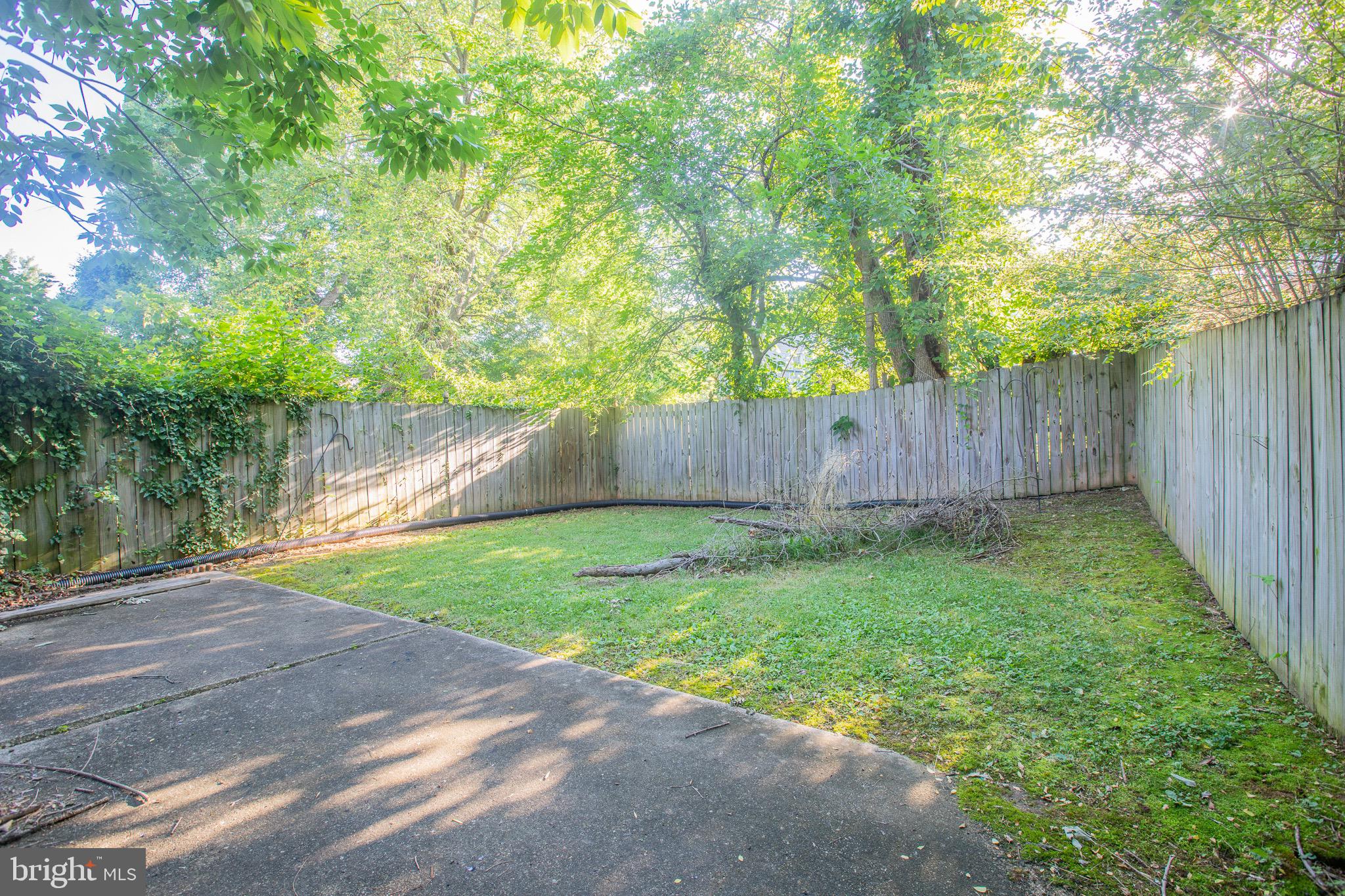 CAPITOL HEIGHTS - Residential Lease