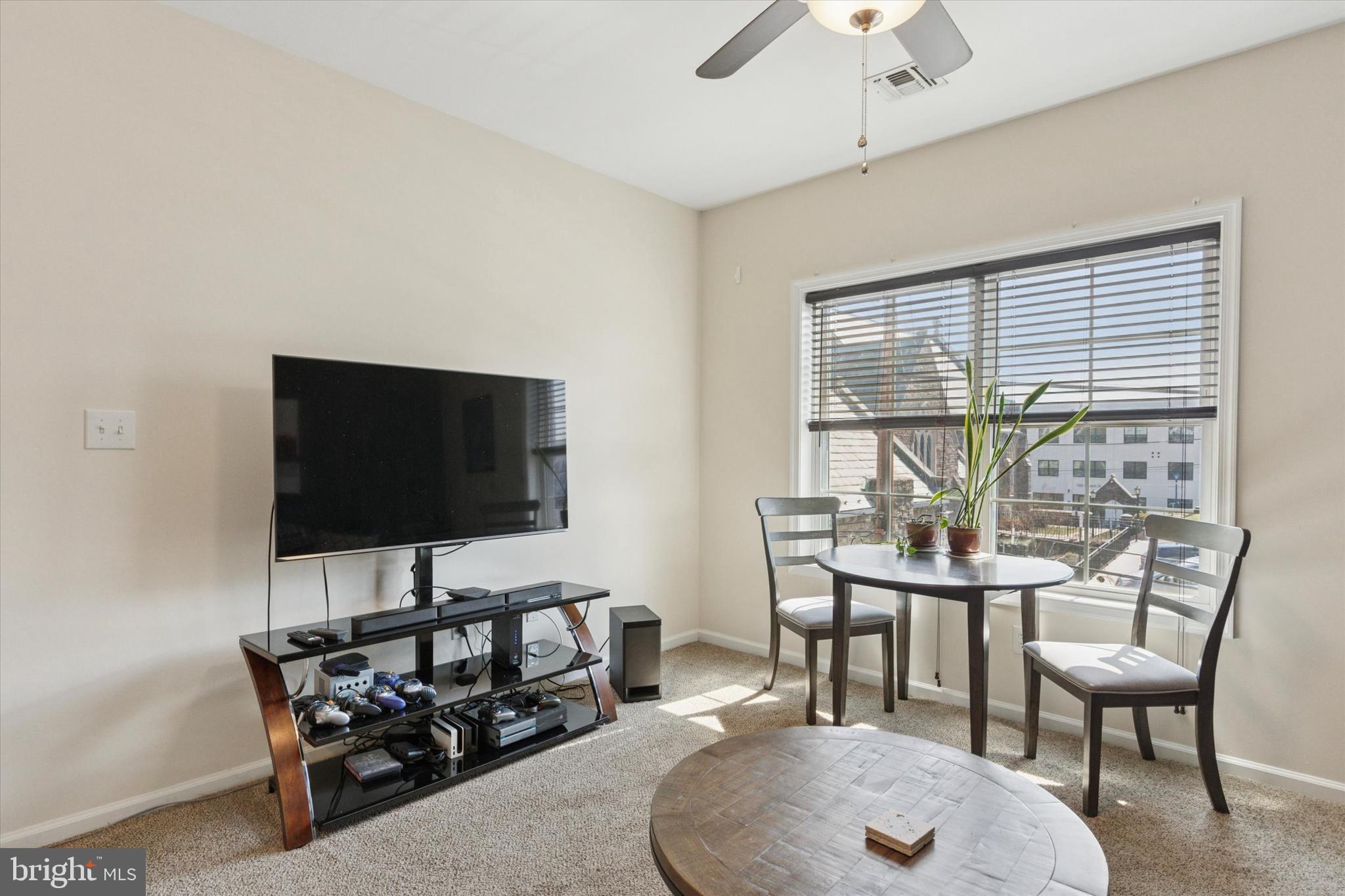 RENAISSANCE PLACE S - Residential