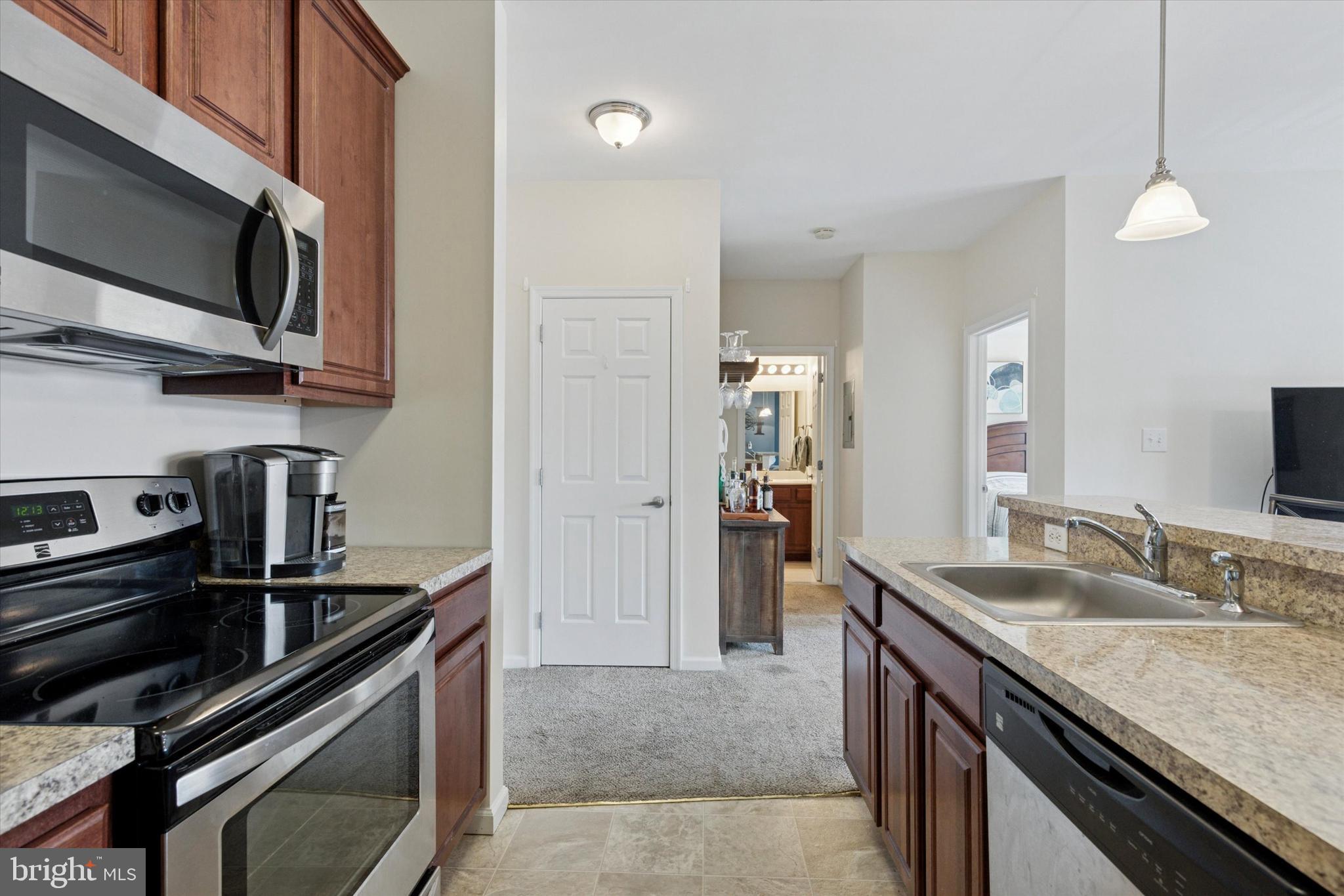 RENAISSANCE PLACE S - Residential