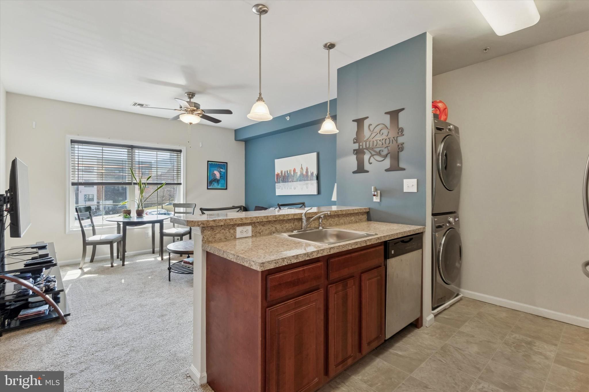 RENAISSANCE PLACE S - Residential