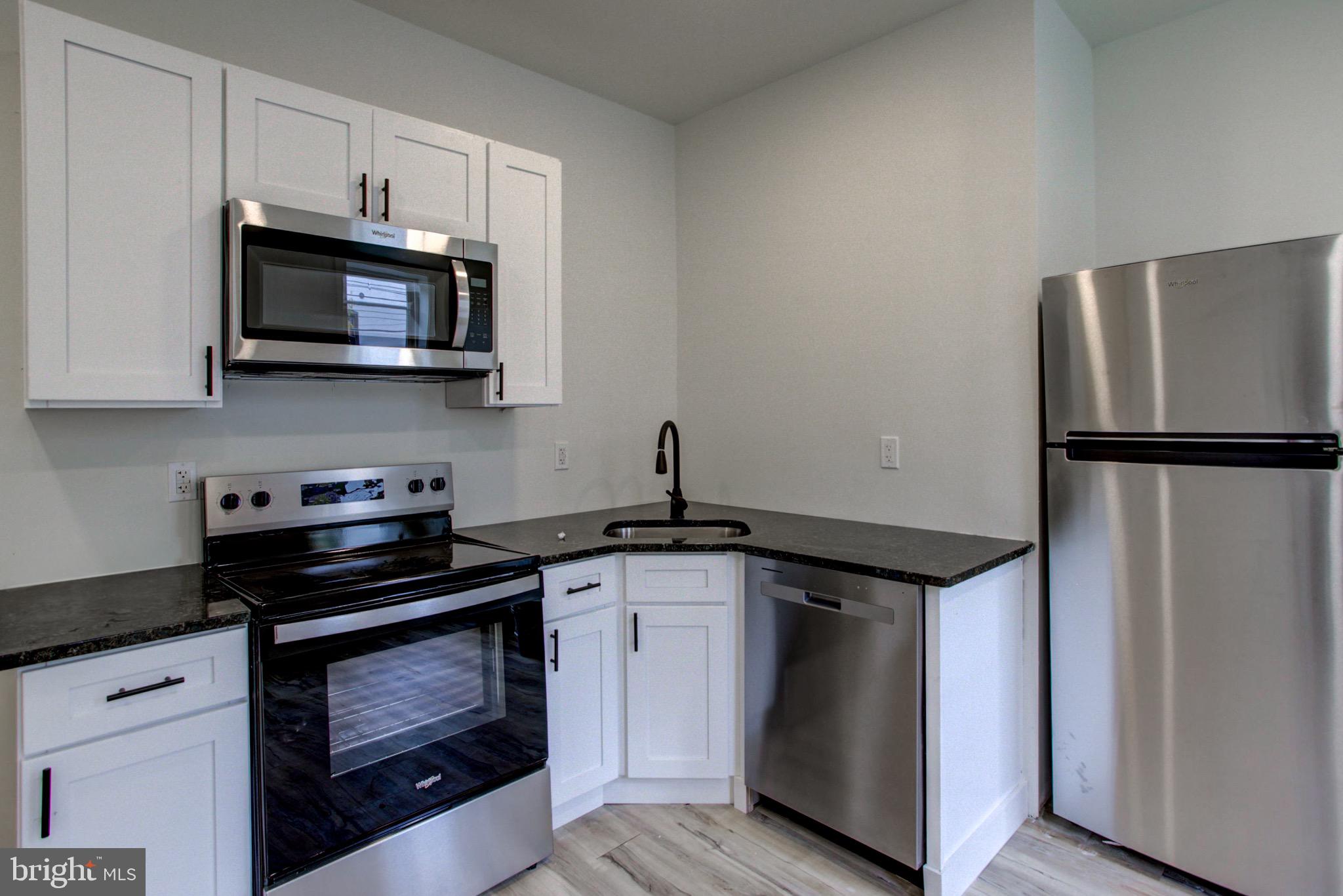 DOWNTOWN LANCASTER - Residential Lease