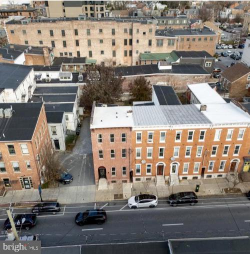 DOWNTOWN LANCASTER - Residential Lease