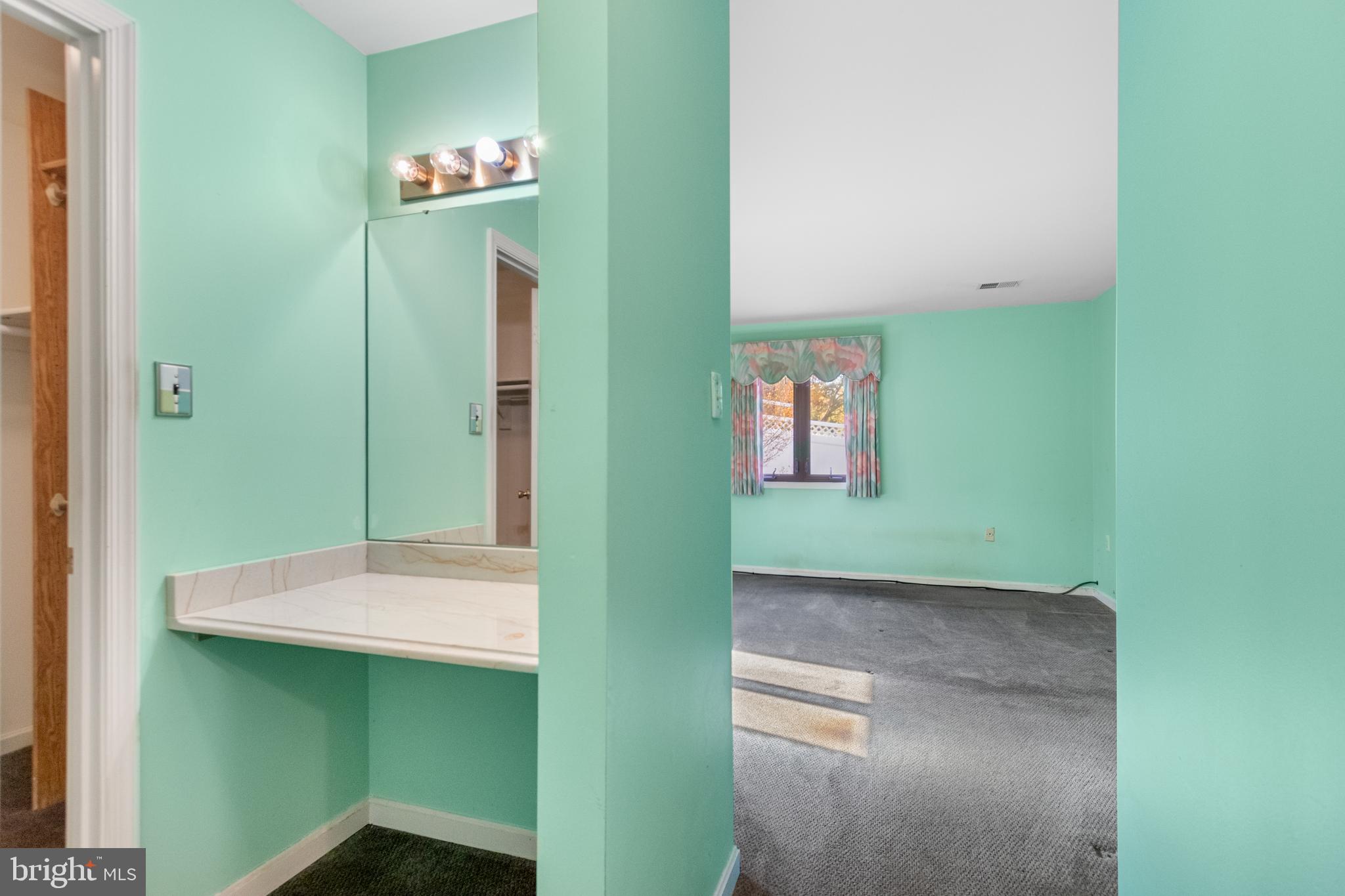 CHELTENHAM FOREST - Residential