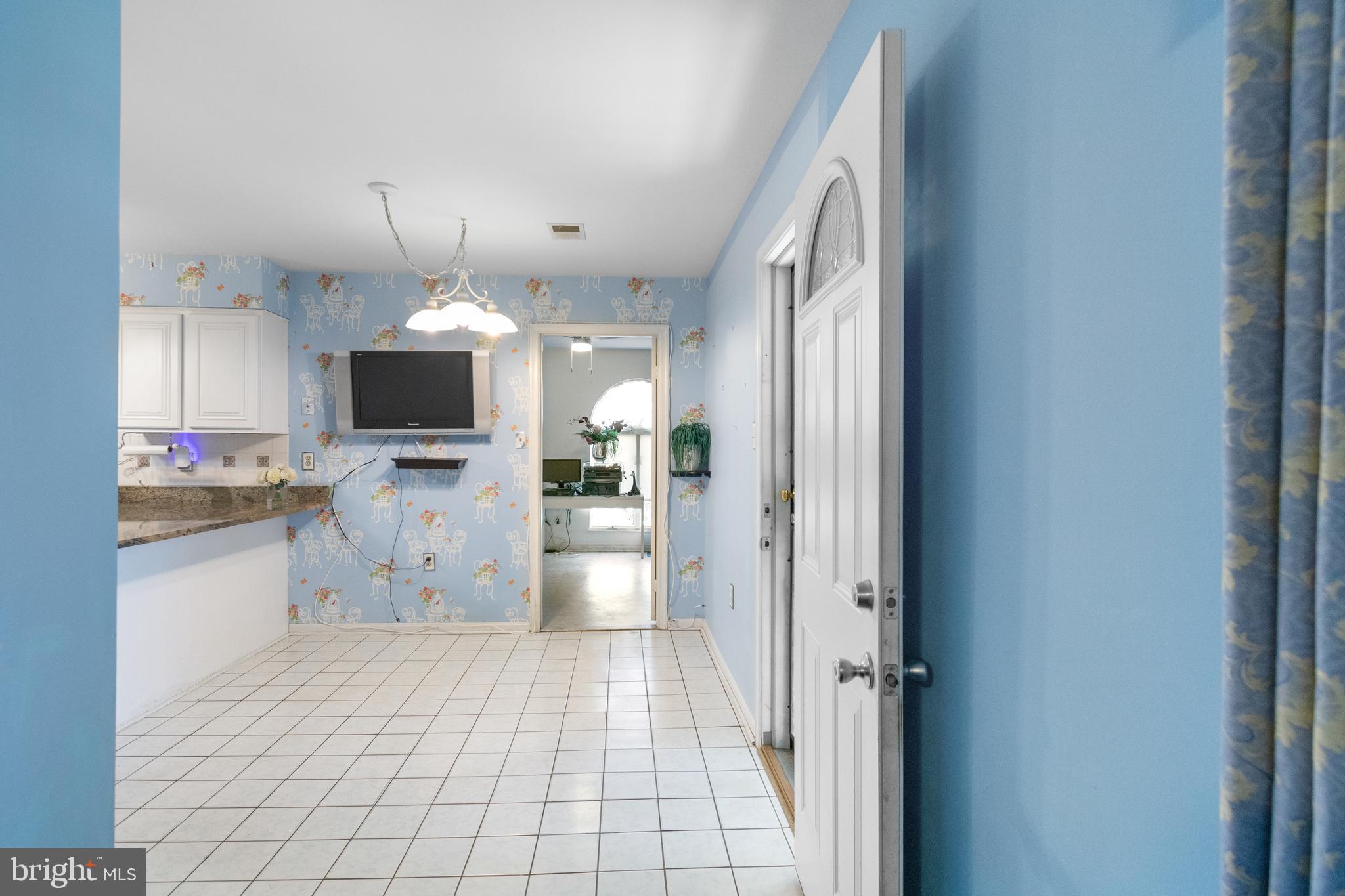 CHELTENHAM FOREST - Residential