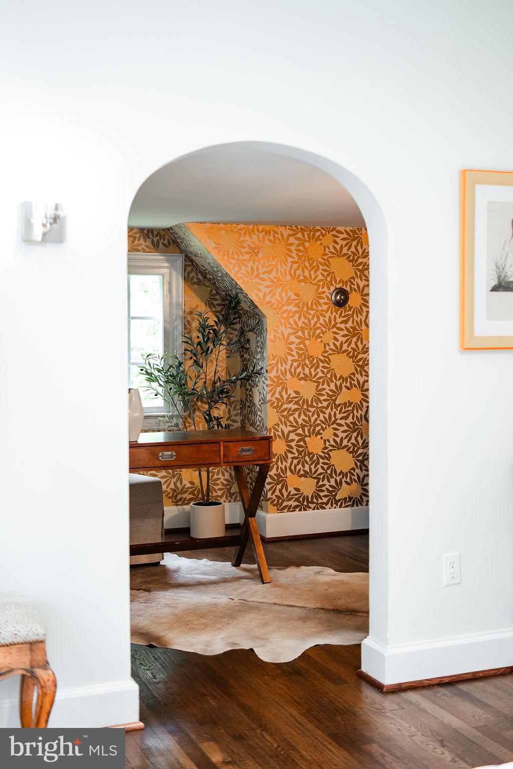 SEVEN OAKS - Residential