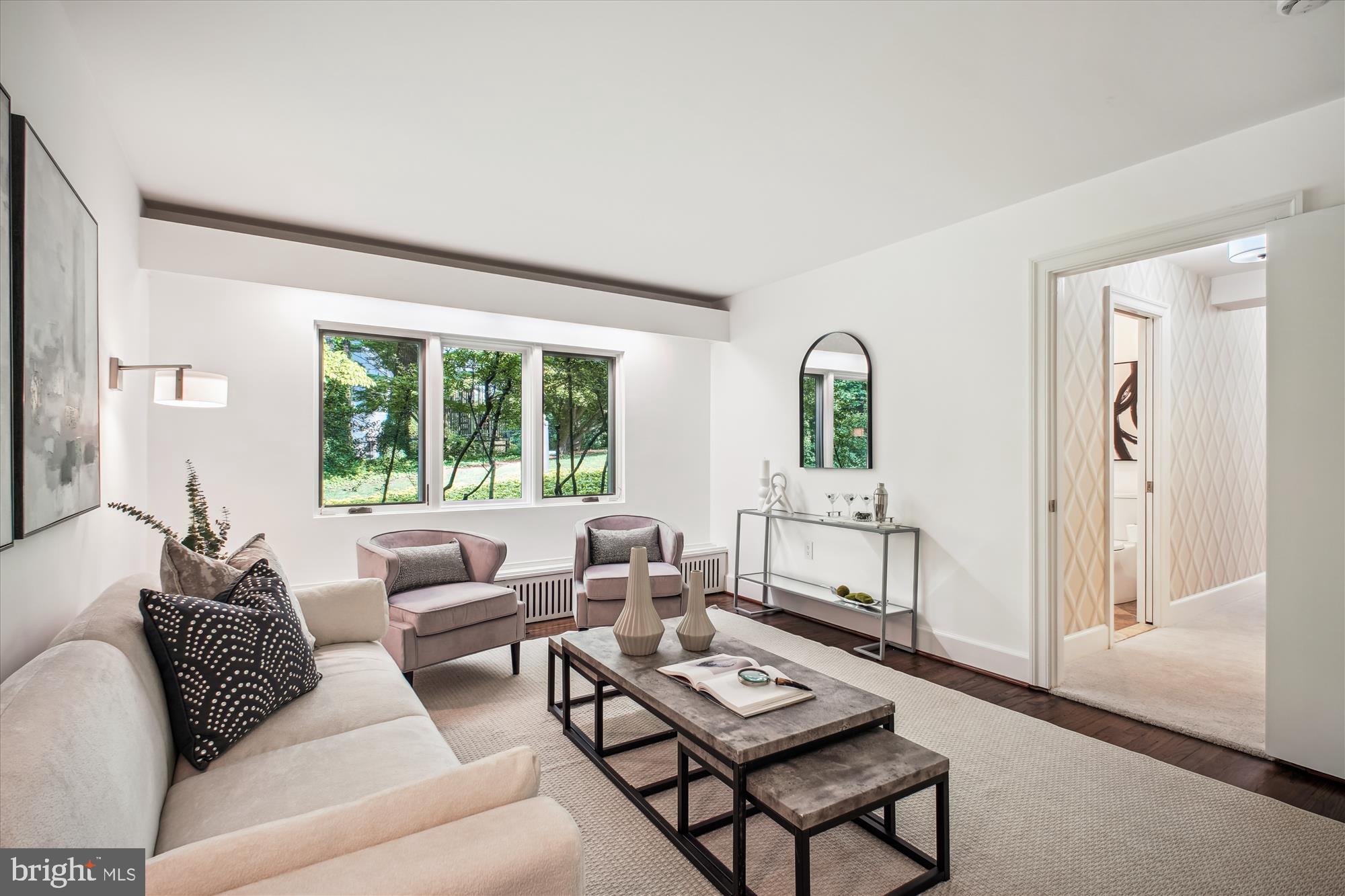 SEVEN OAKS - Residential