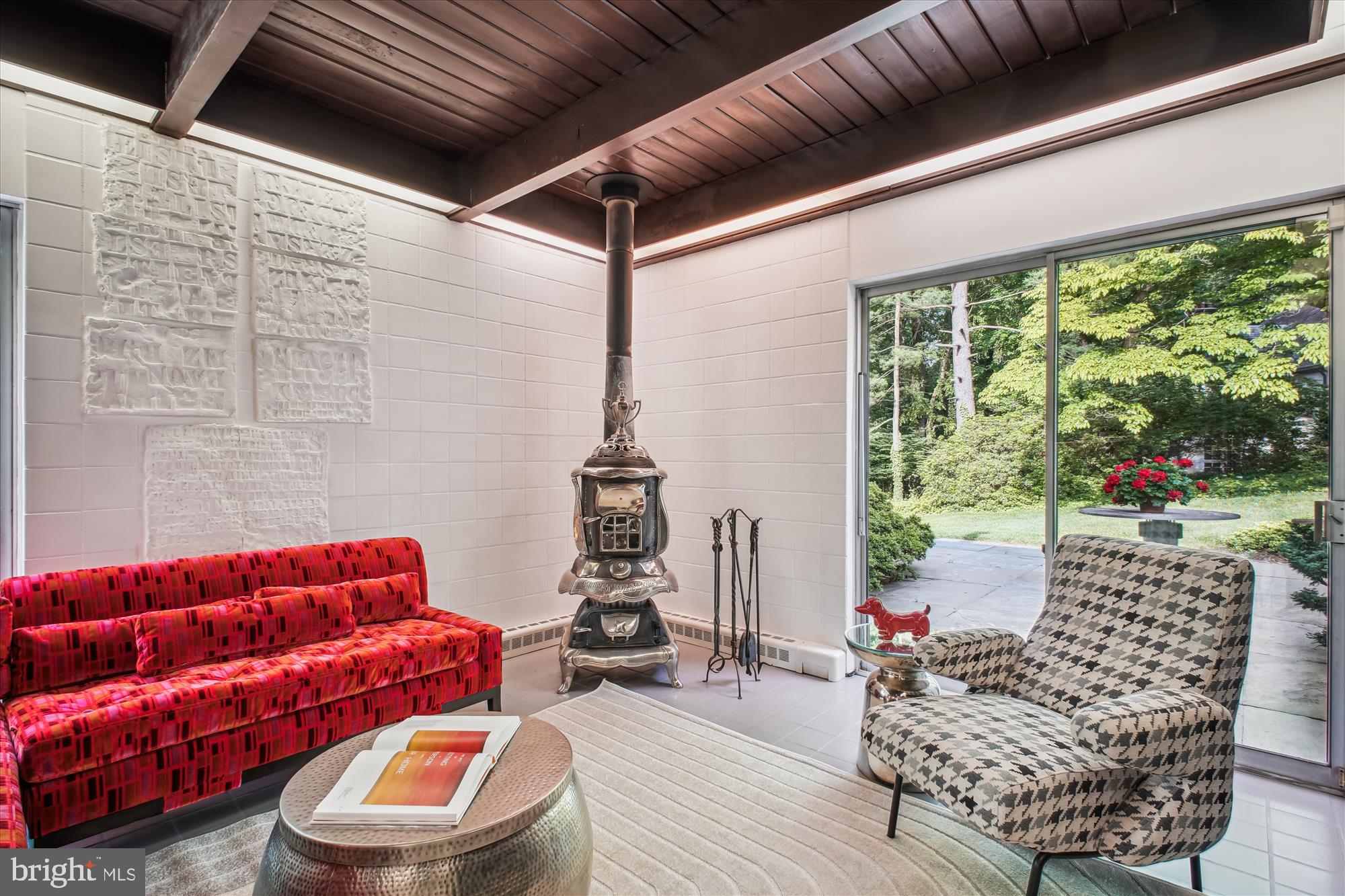 SEVEN OAKS - Residential