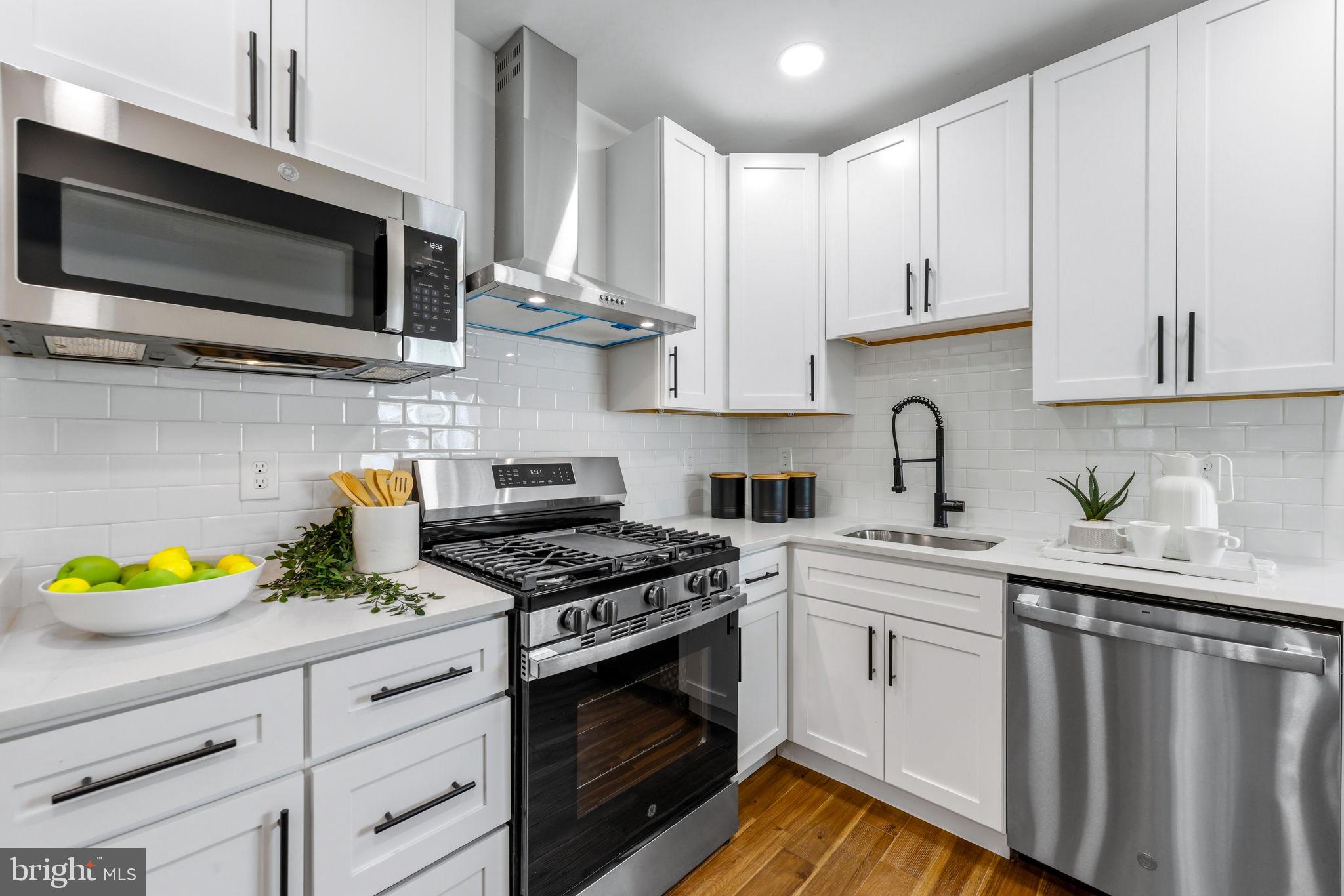 RIVERSIDE - Residential