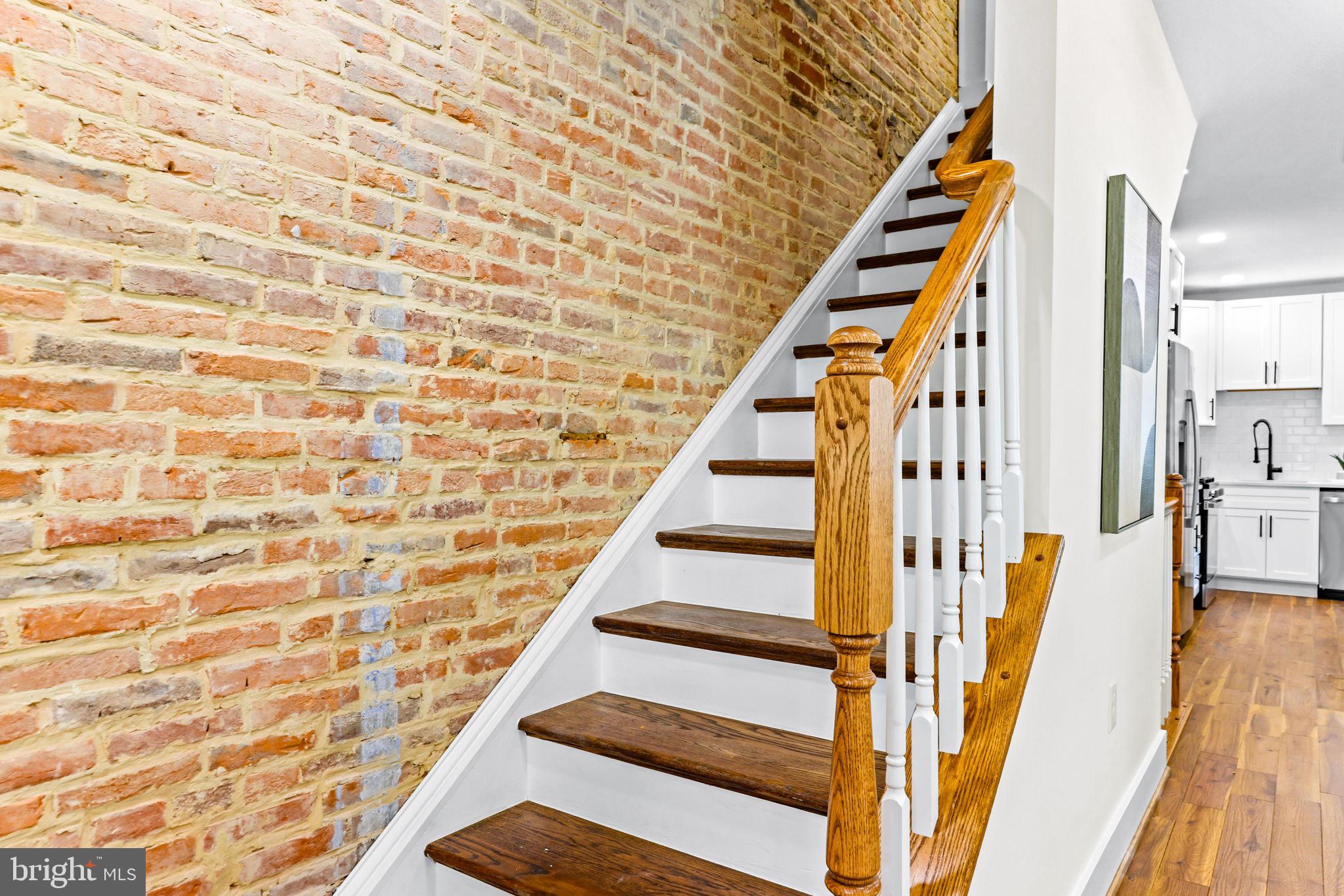 RIVERSIDE - Residential