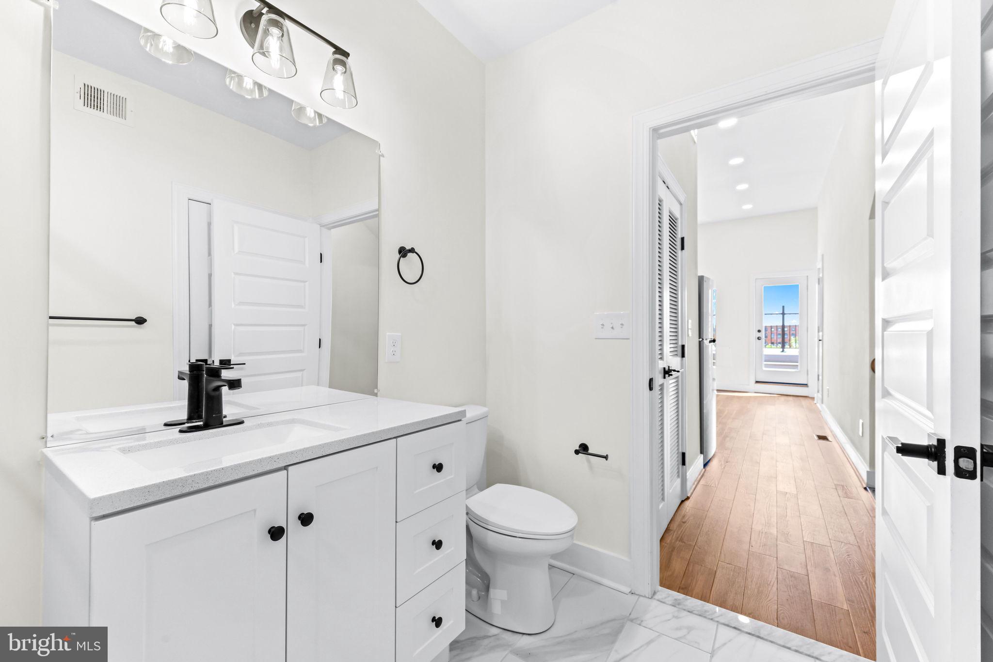 RIVERSIDE - Residential