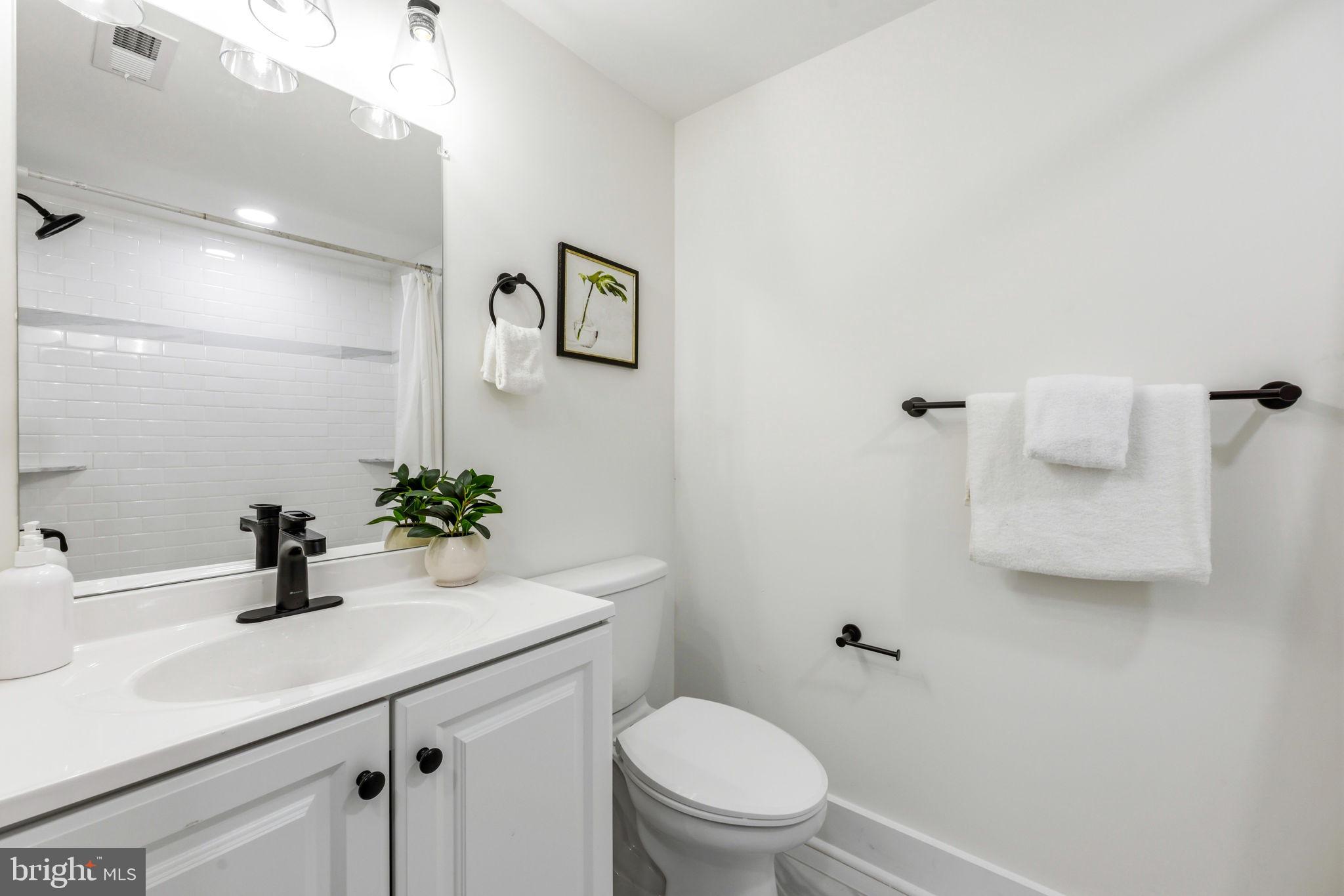 RIVERSIDE - Residential