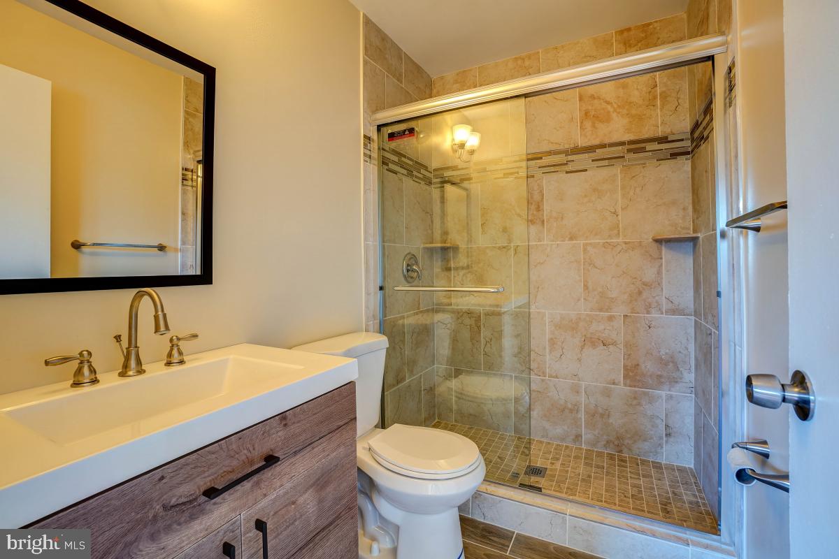 STERLING  PARK - Residential Lease