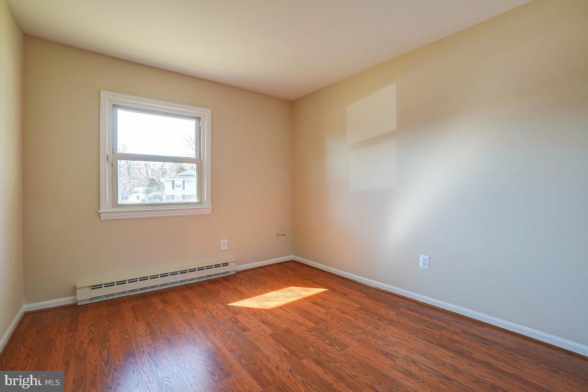 STERLING  PARK - Residential Lease