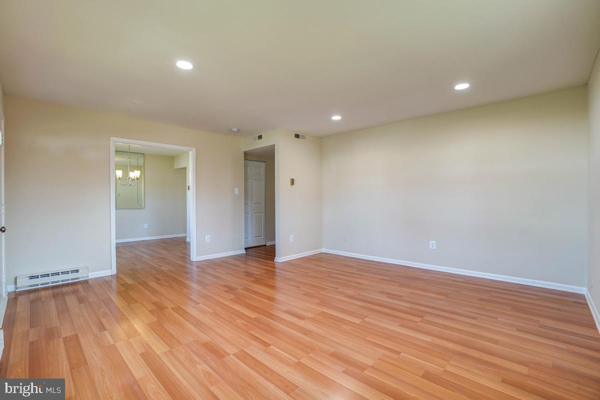 STERLING  PARK - Residential Lease