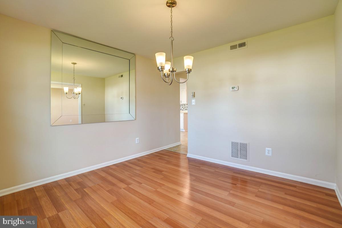 STERLING  PARK - Residential Lease