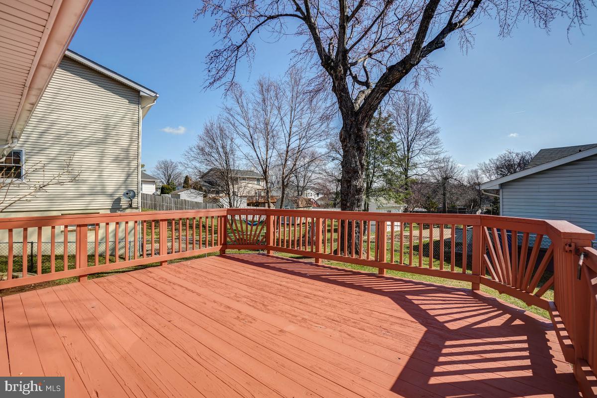 STERLING  PARK - Residential Lease