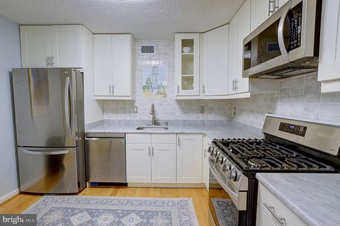 5225 POOKS HILL ROAD 424N BETHESDA MD 20814