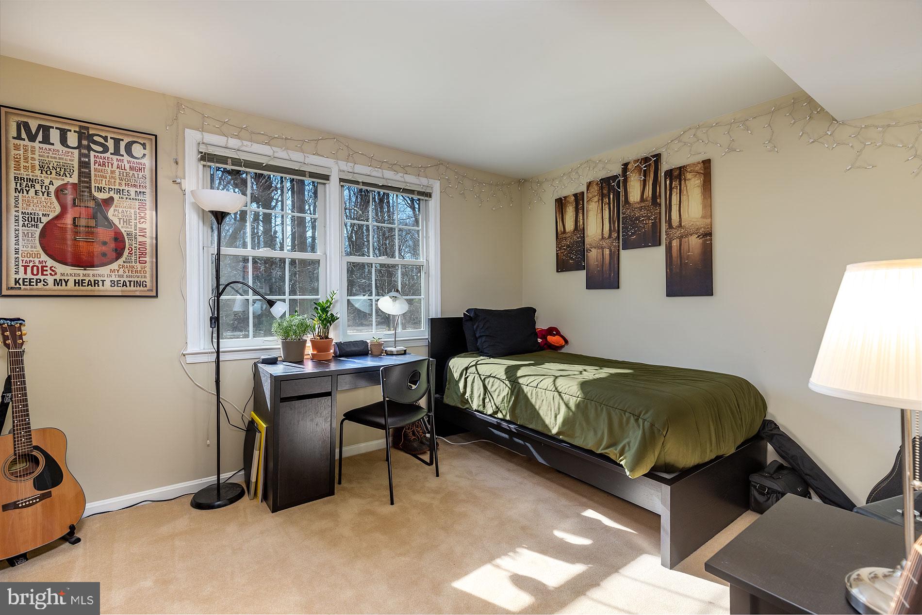 TYSONS WOODS - Residential