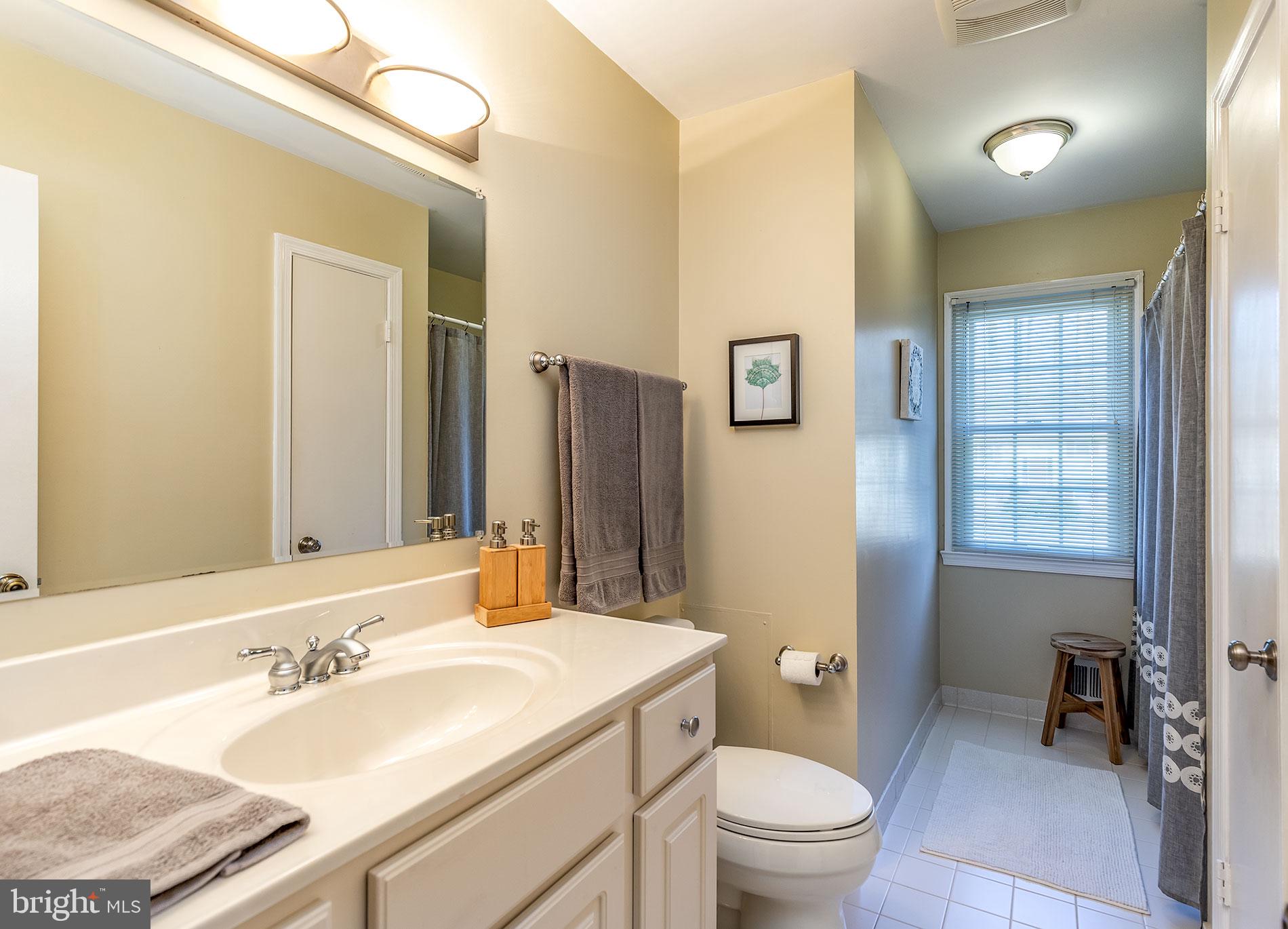 TYSONS WOODS - Residential