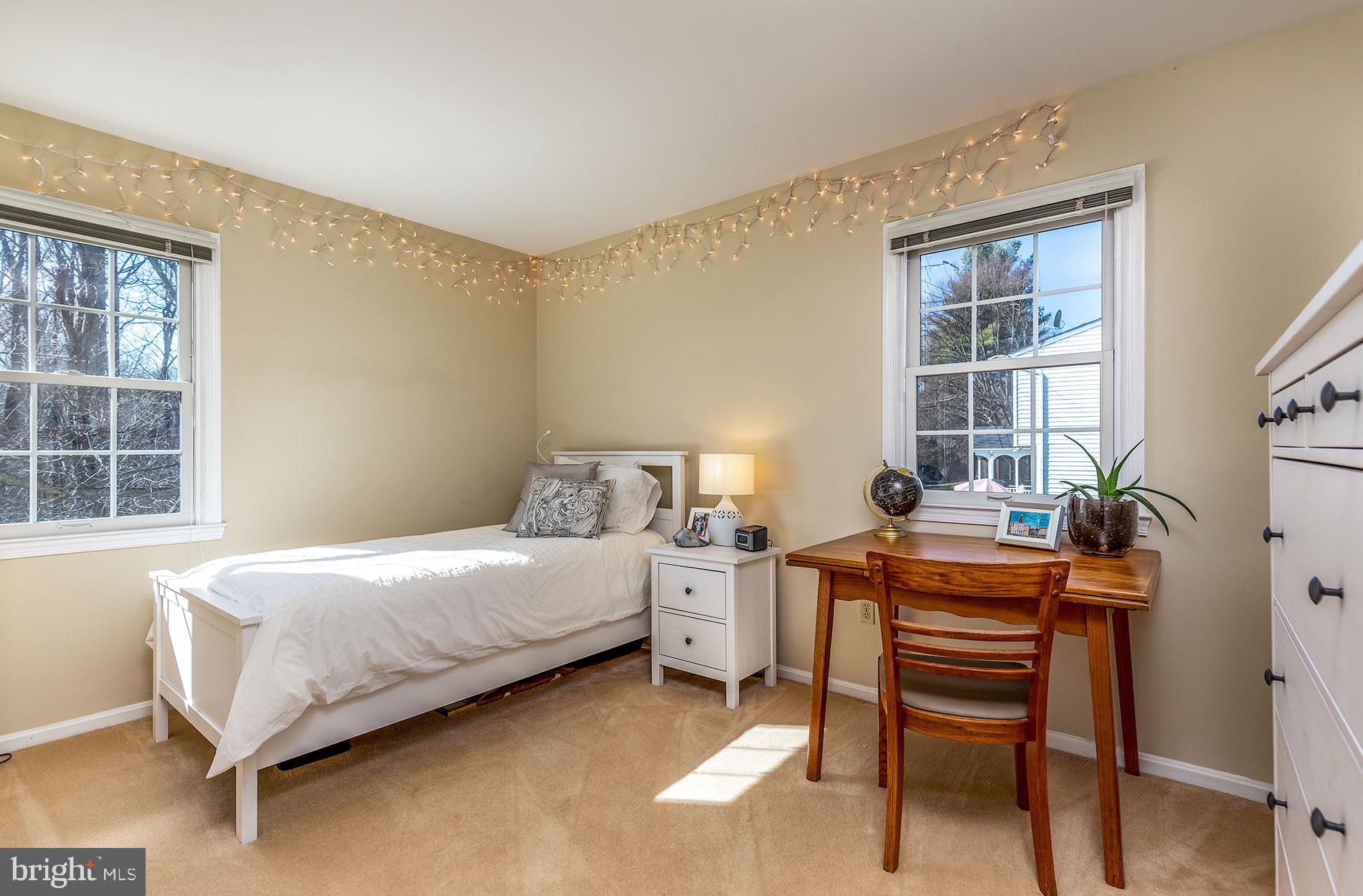 TYSONS WOODS - Residential