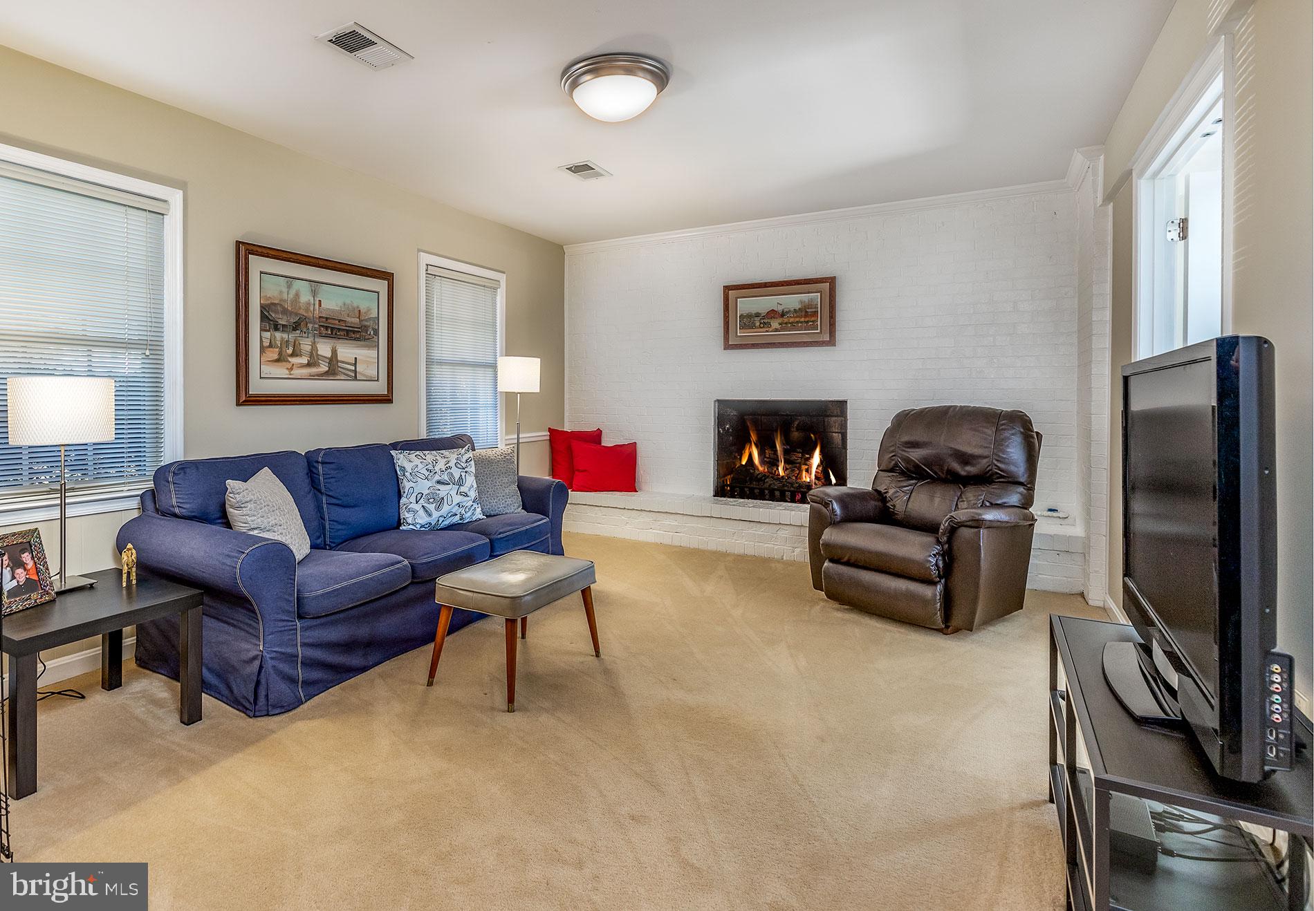 TYSONS WOODS - Residential