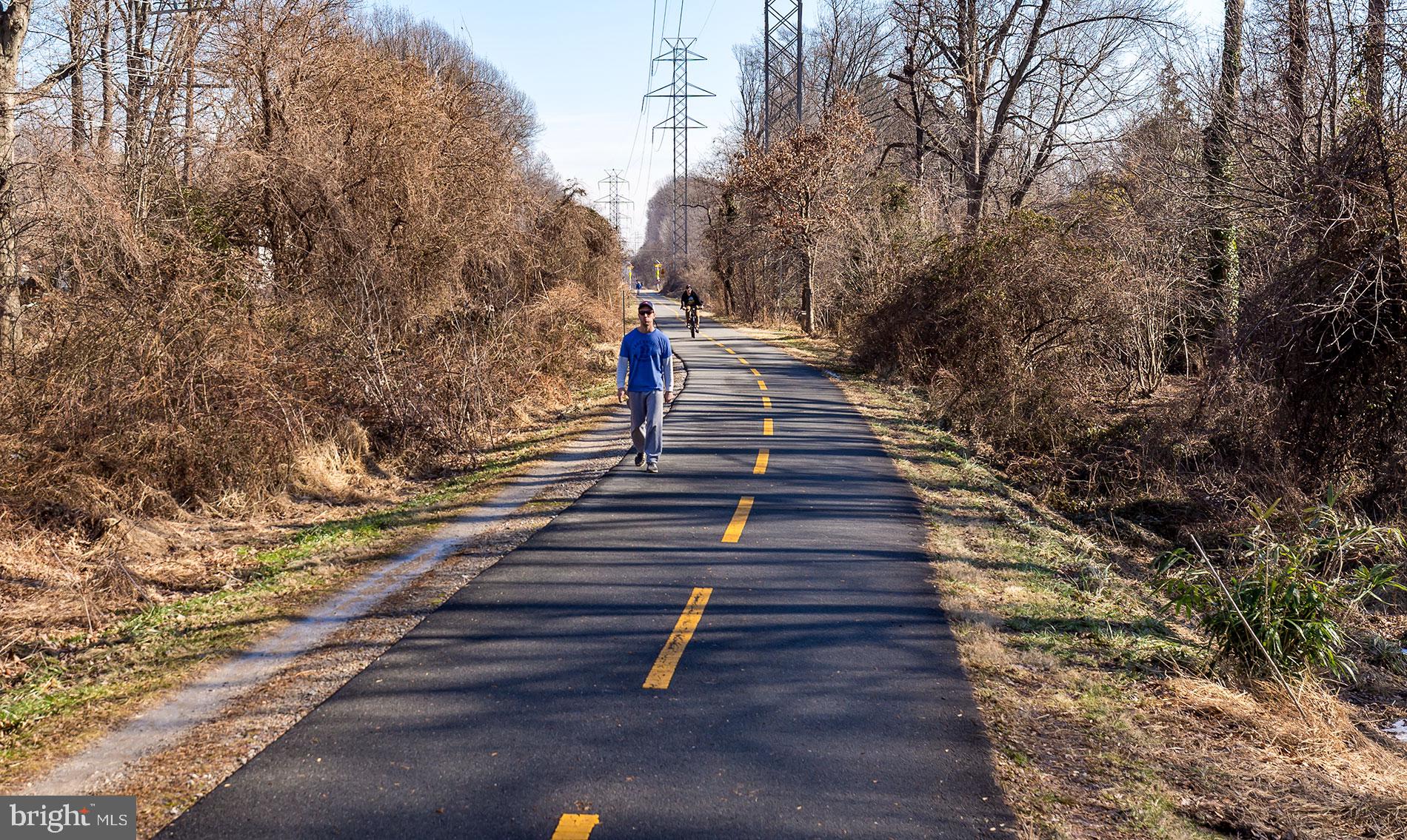 TYSONS WOODS - Residential
