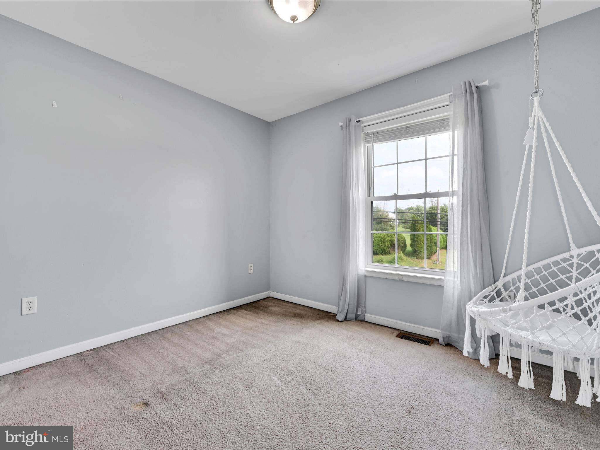 LAKE WYNONAH - Residential