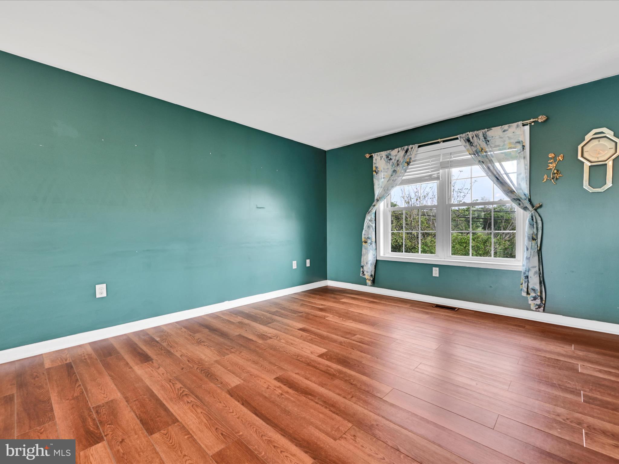 LAKE WYNONAH - Residential