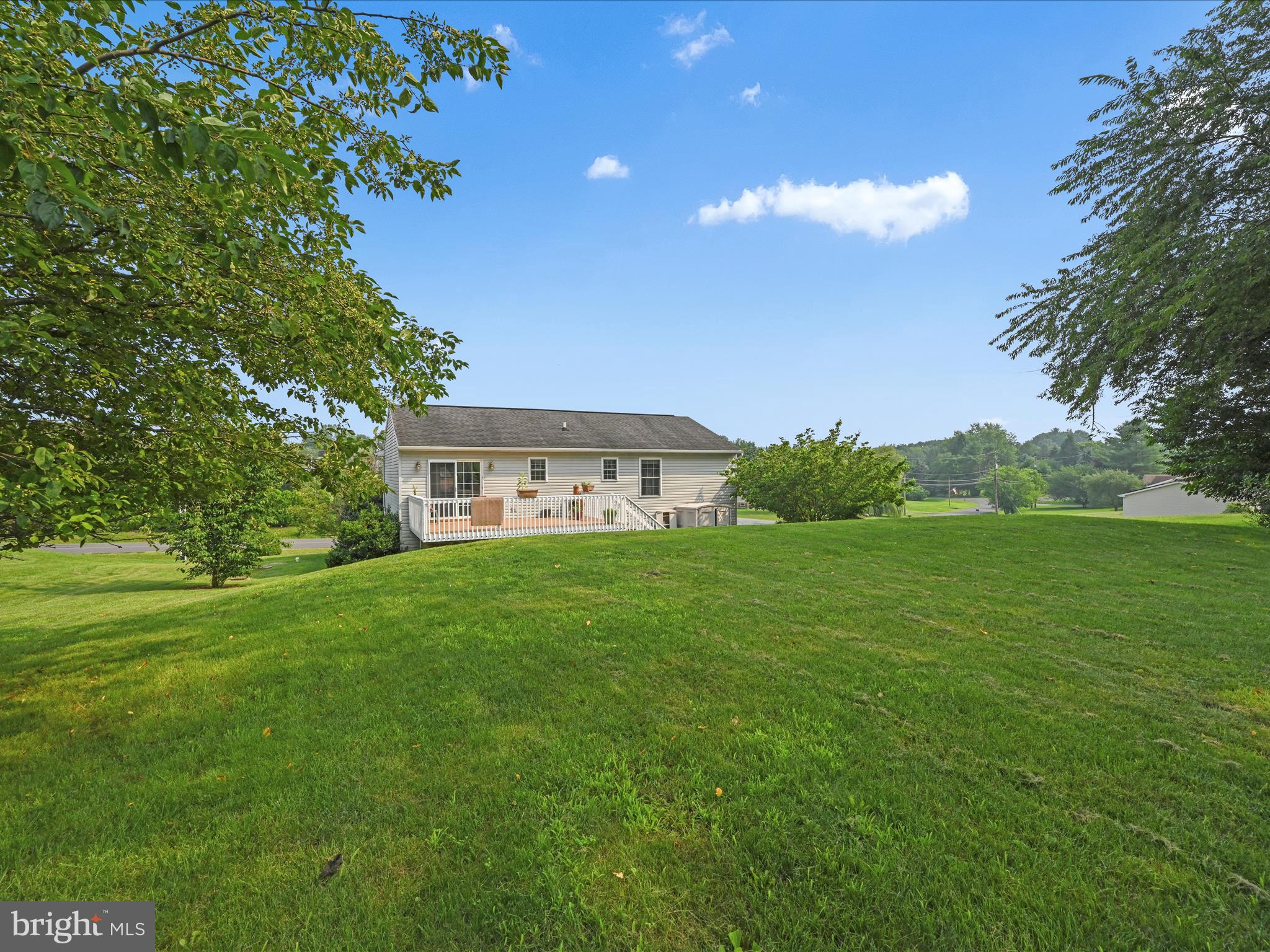 LAKE WYNONAH - Residential