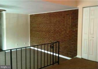 THE OASIS CONDOMINIUMS - Residential Lease