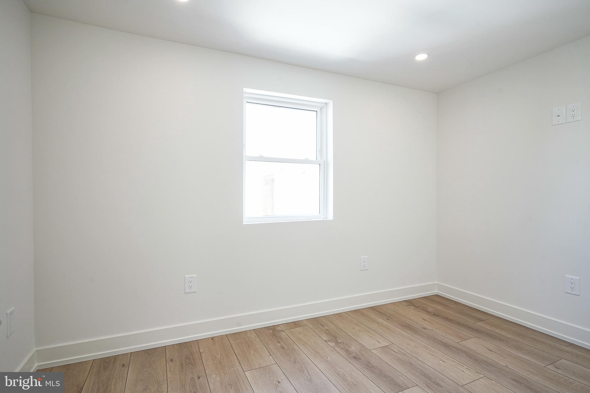 PASSYUNK SQUARE - Residential