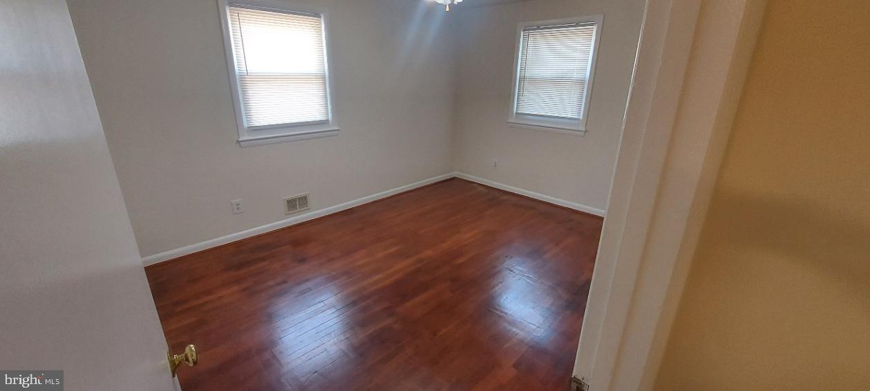 BRINKLEY MANOR - Residential Lease