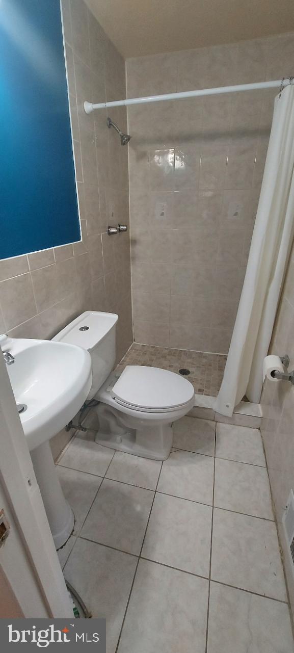 BRINKLEY MANOR - Residential Lease