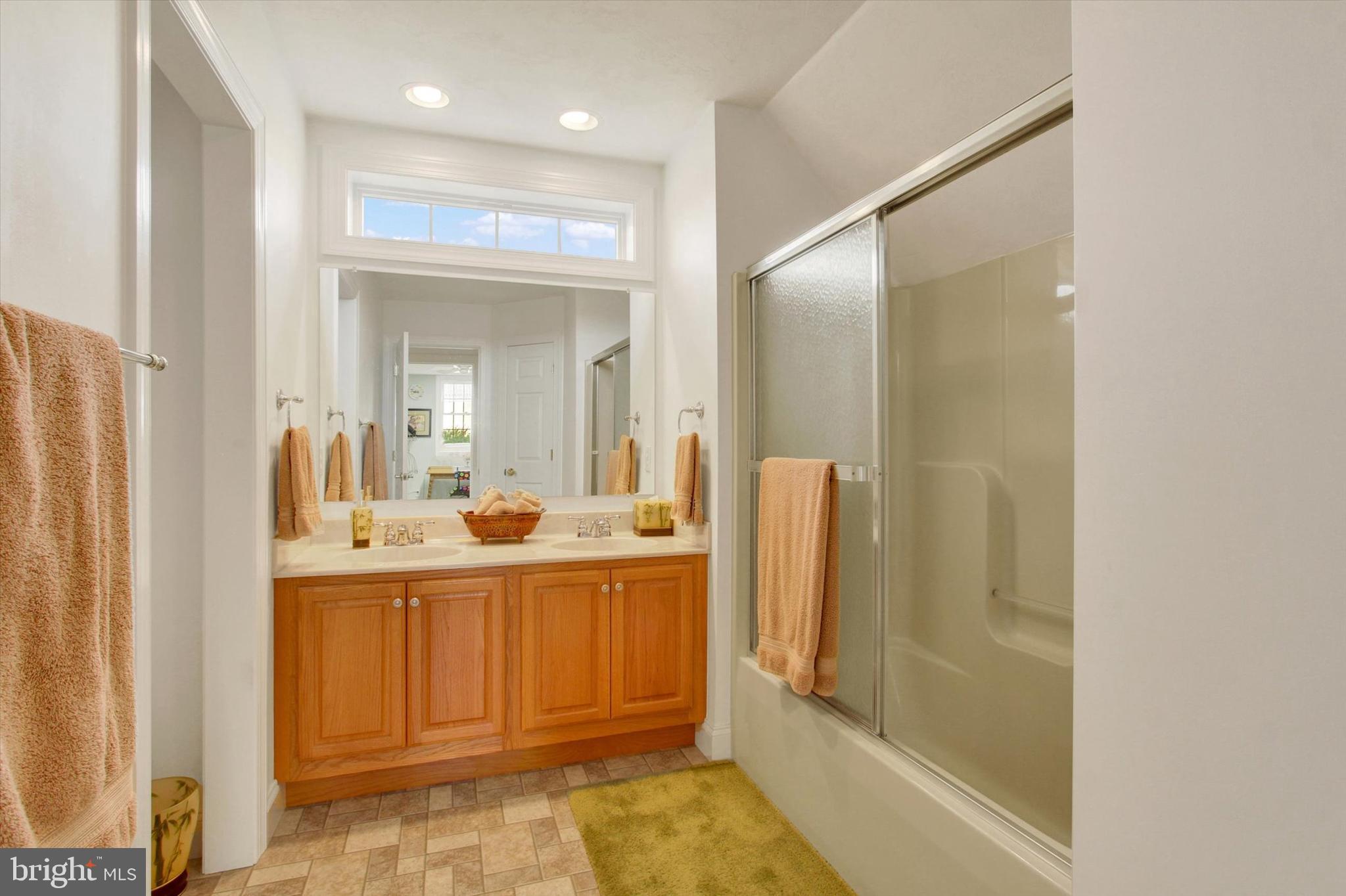 HUNTERS RIDGE - Residential