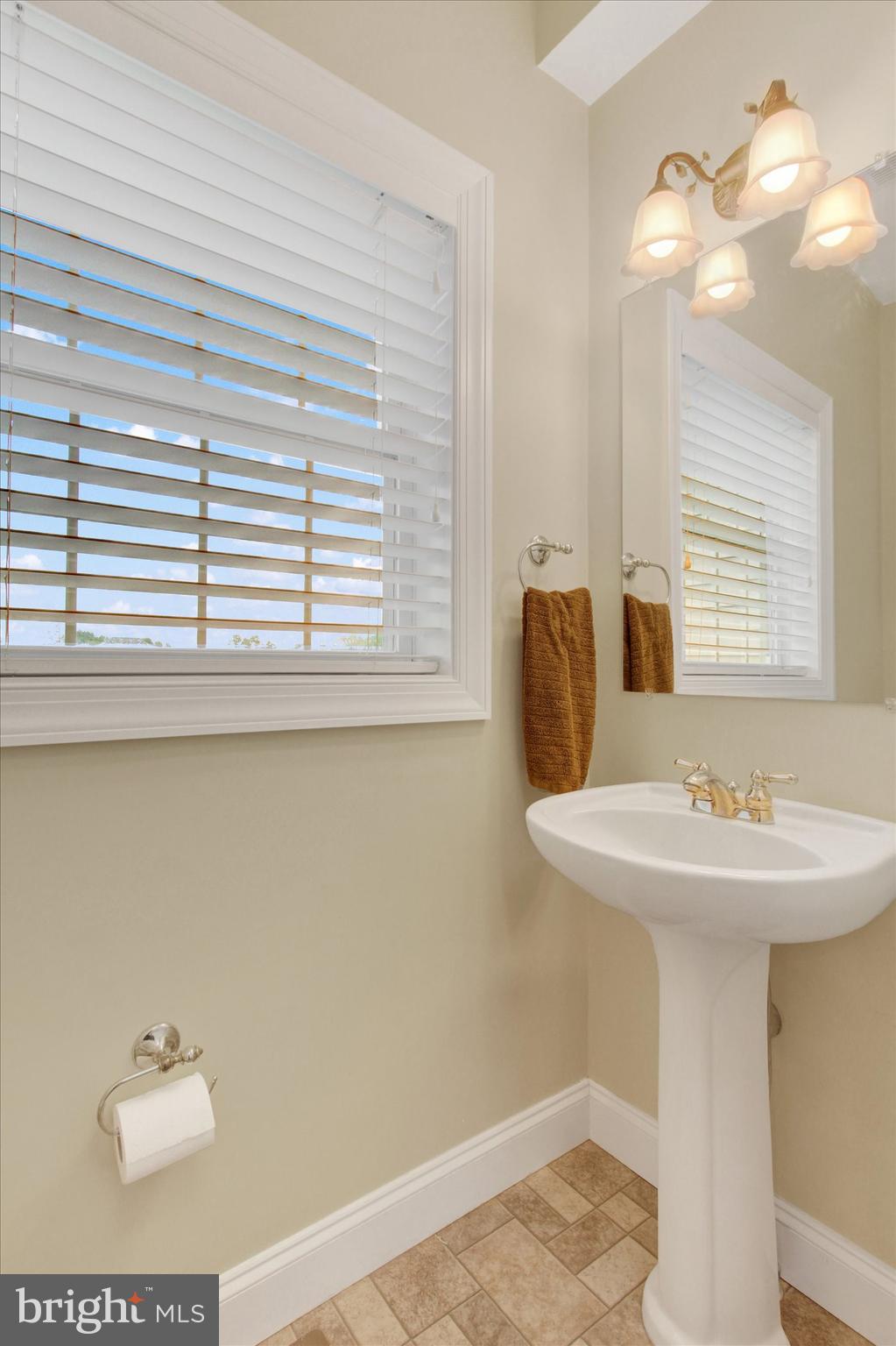 HUNTERS RIDGE - Residential