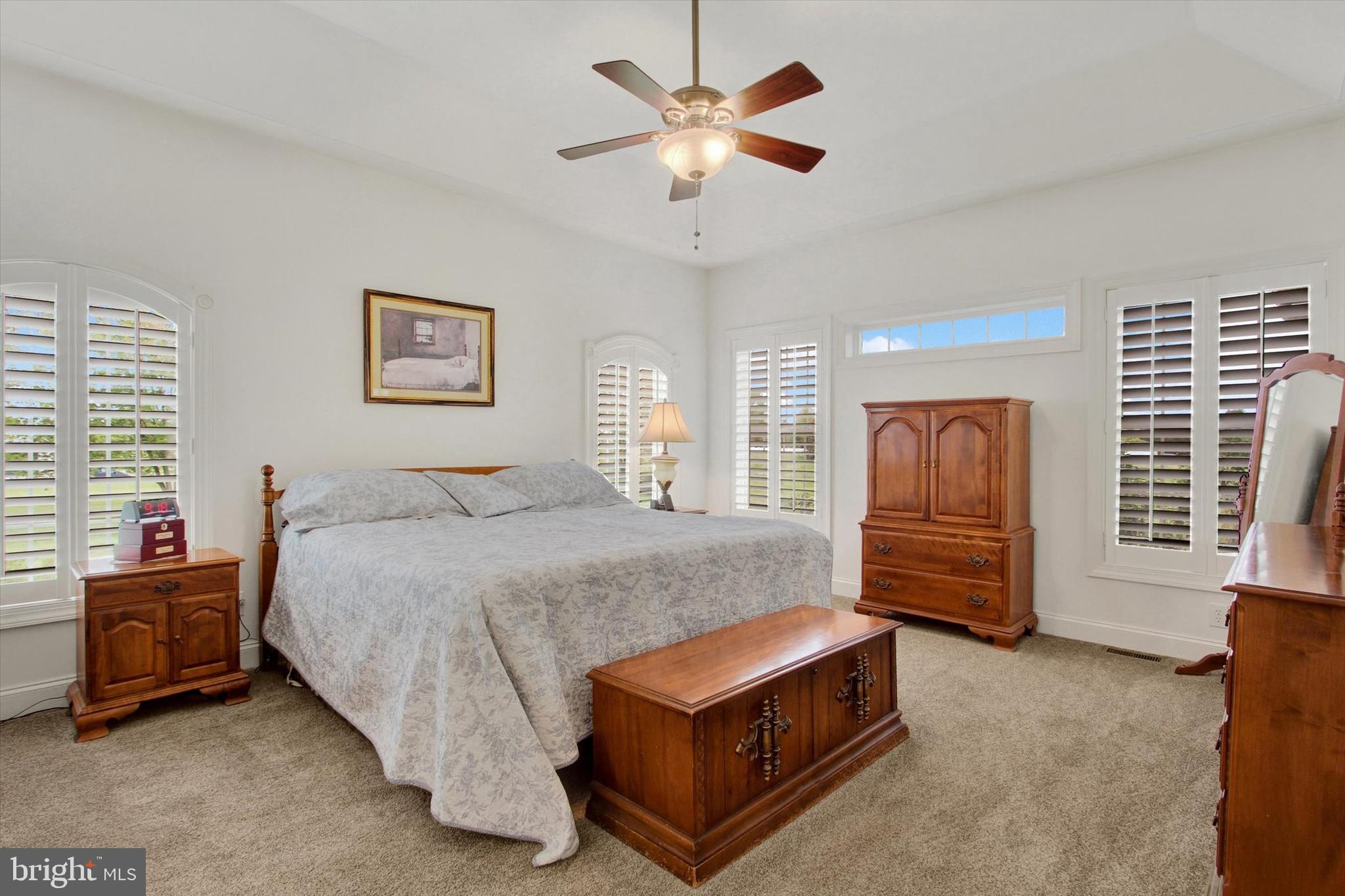 HUNTERS RIDGE - Residential