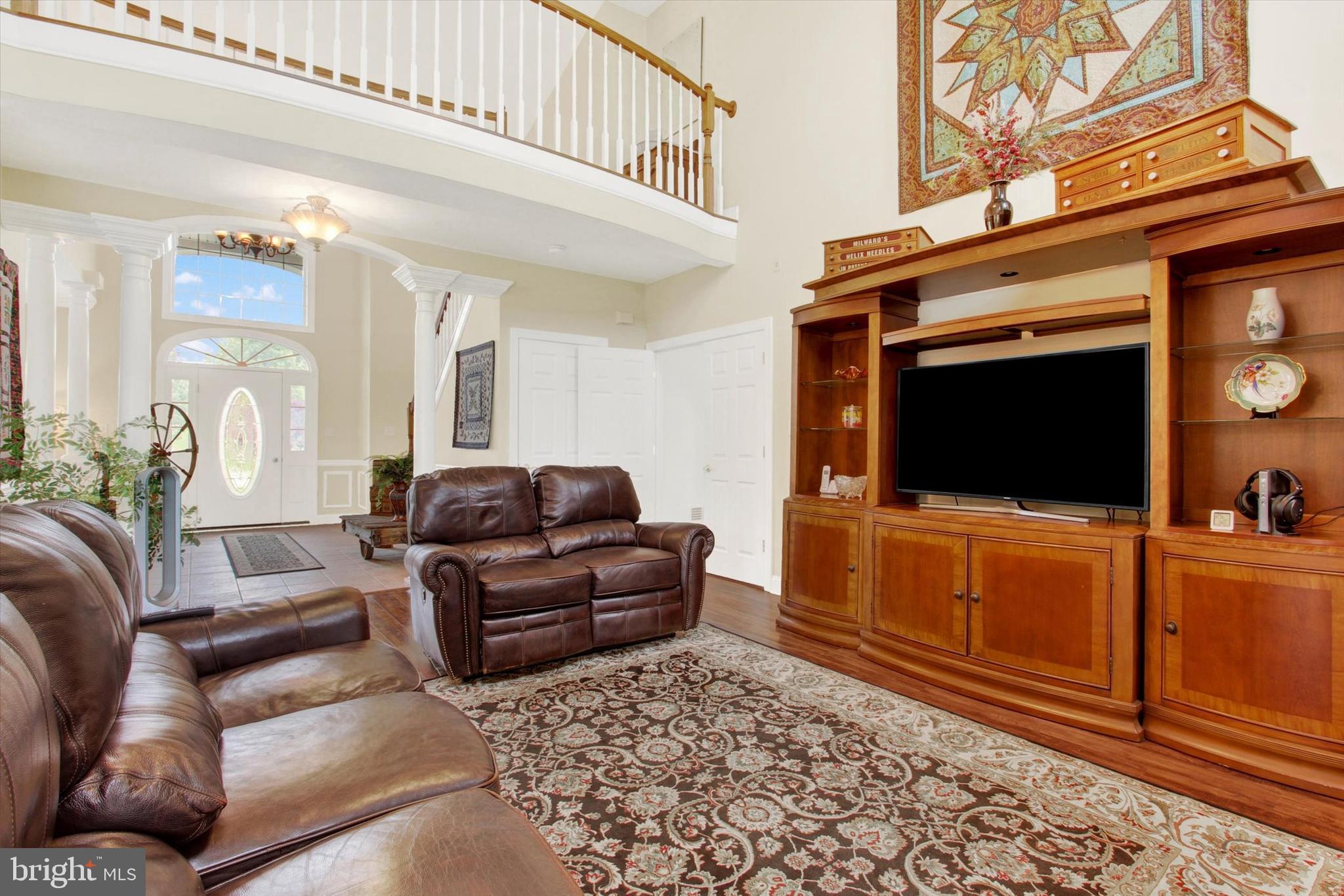 HUNTERS RIDGE - Residential