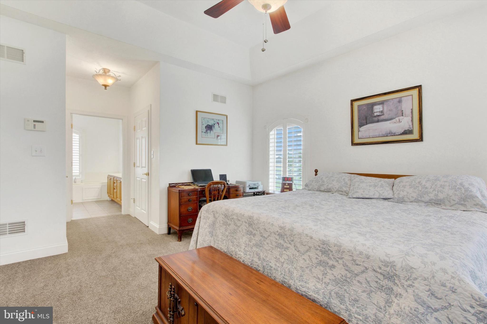 HUNTERS RIDGE - Residential