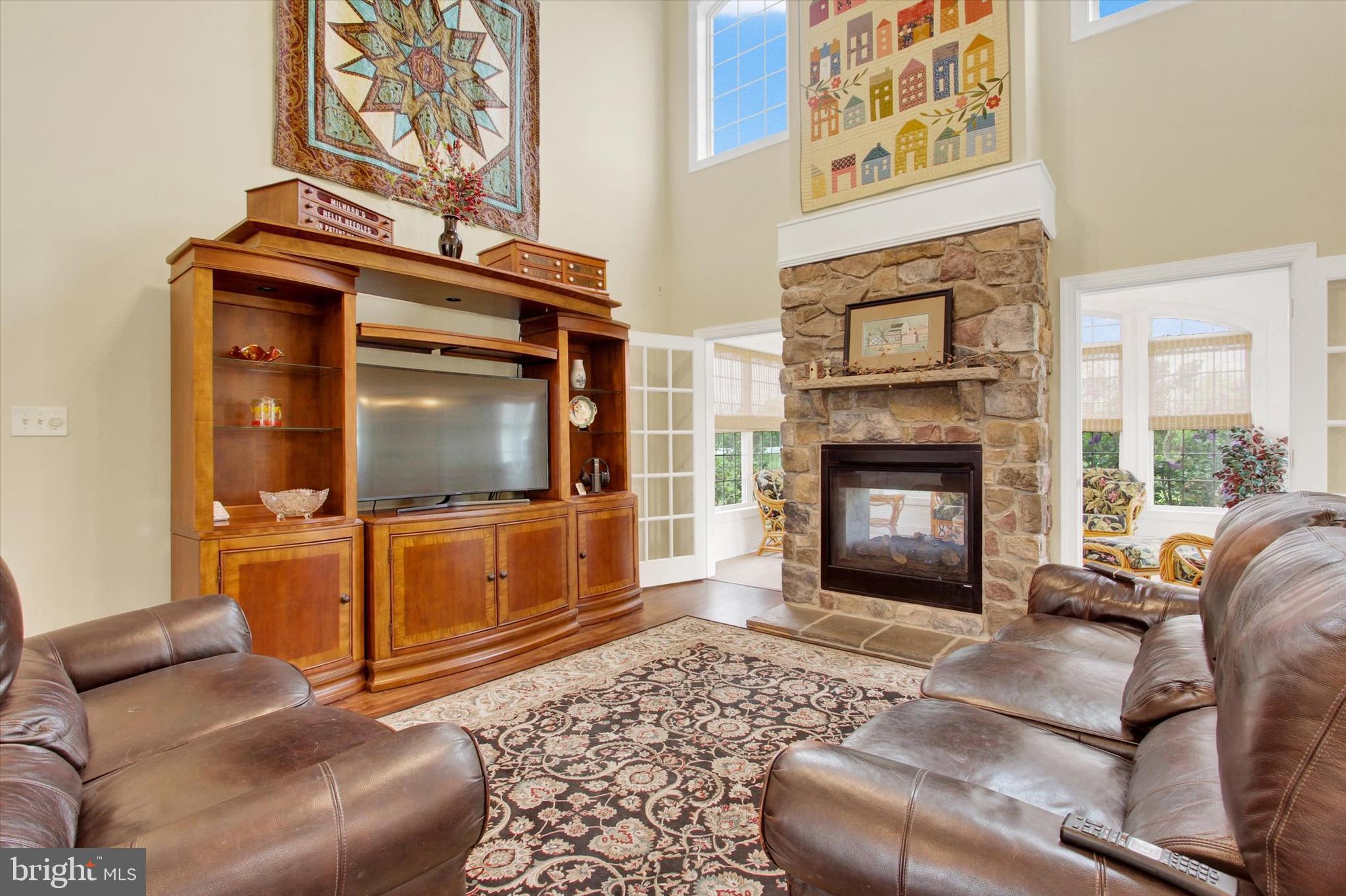 HUNTERS RIDGE - Residential