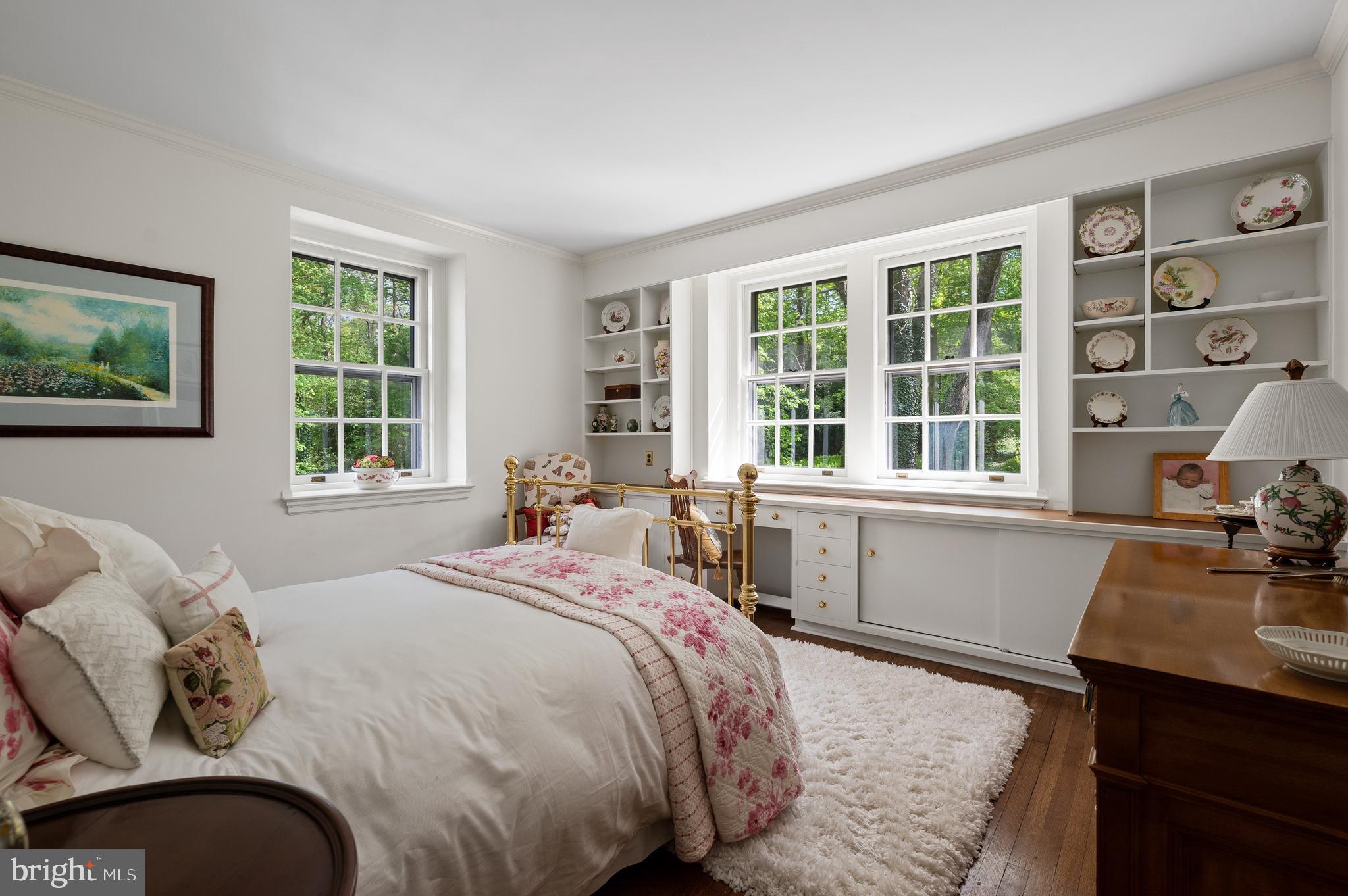 SOUTH WAYNE - Residential