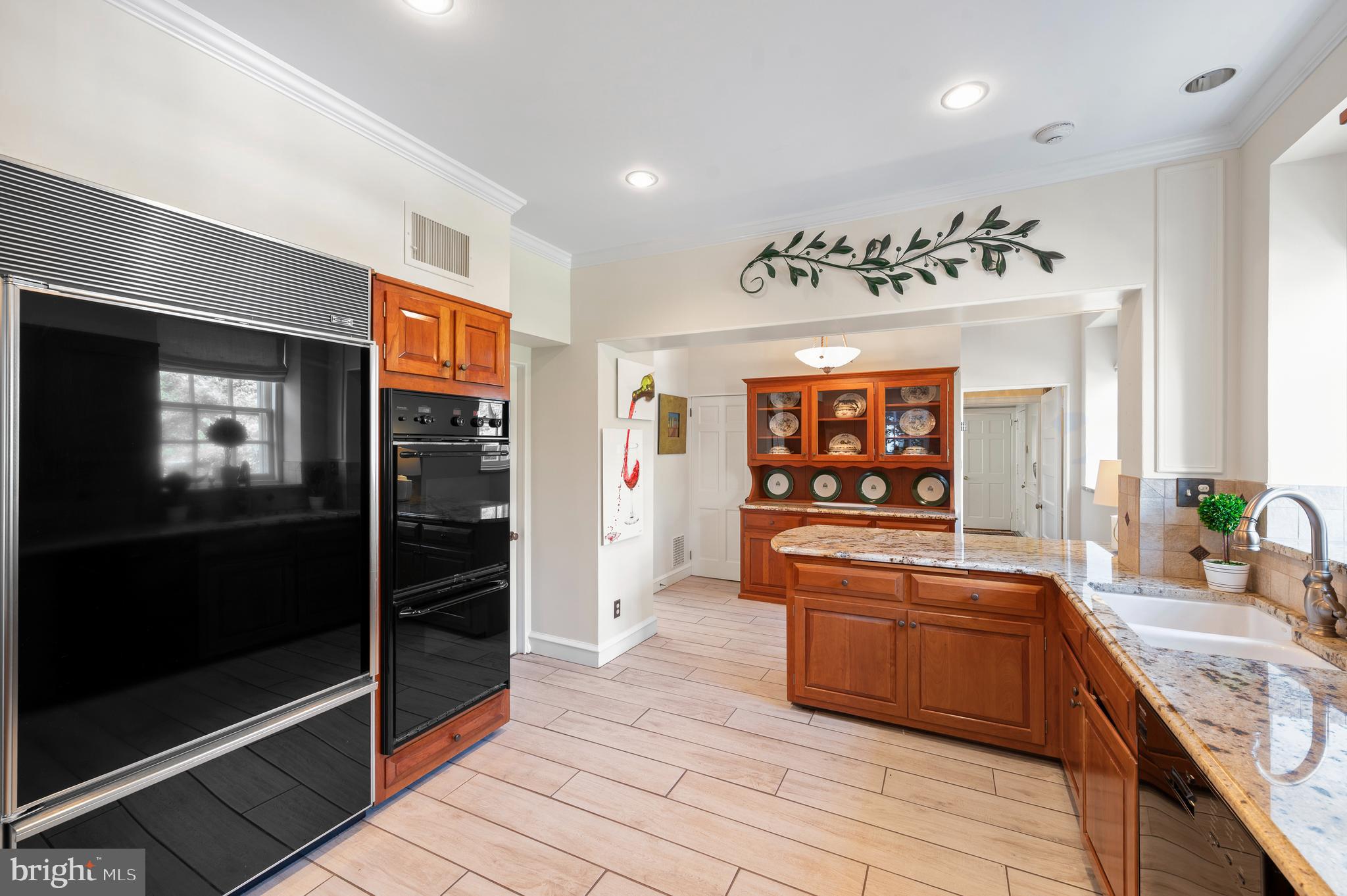 SOUTH WAYNE - Residential