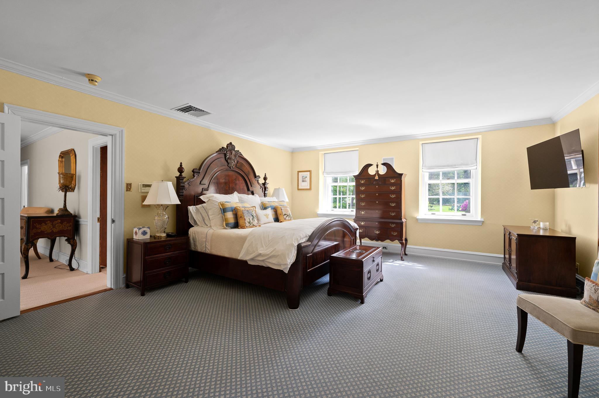 SOUTH WAYNE - Residential