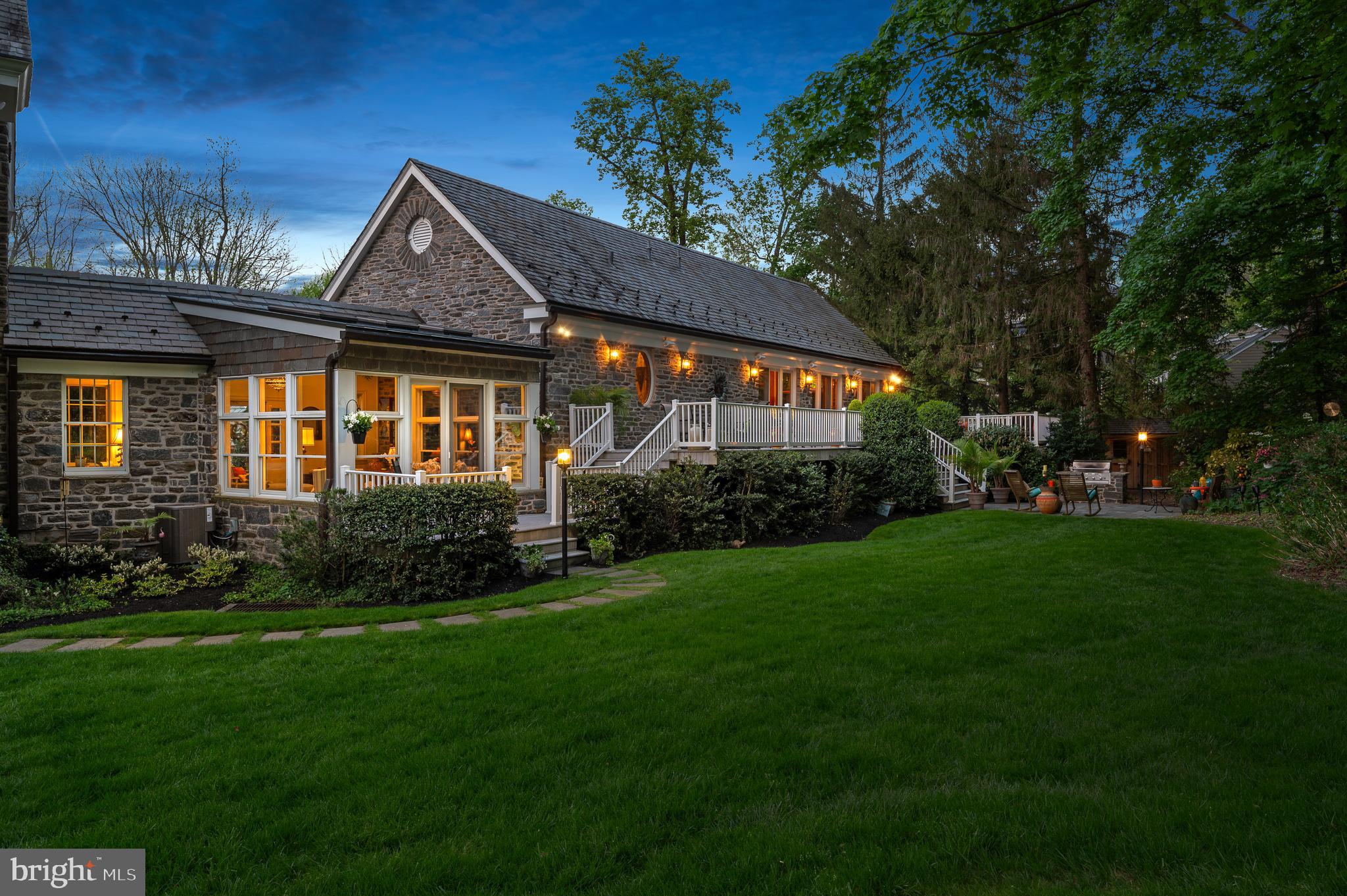 SOUTH WAYNE - Residential