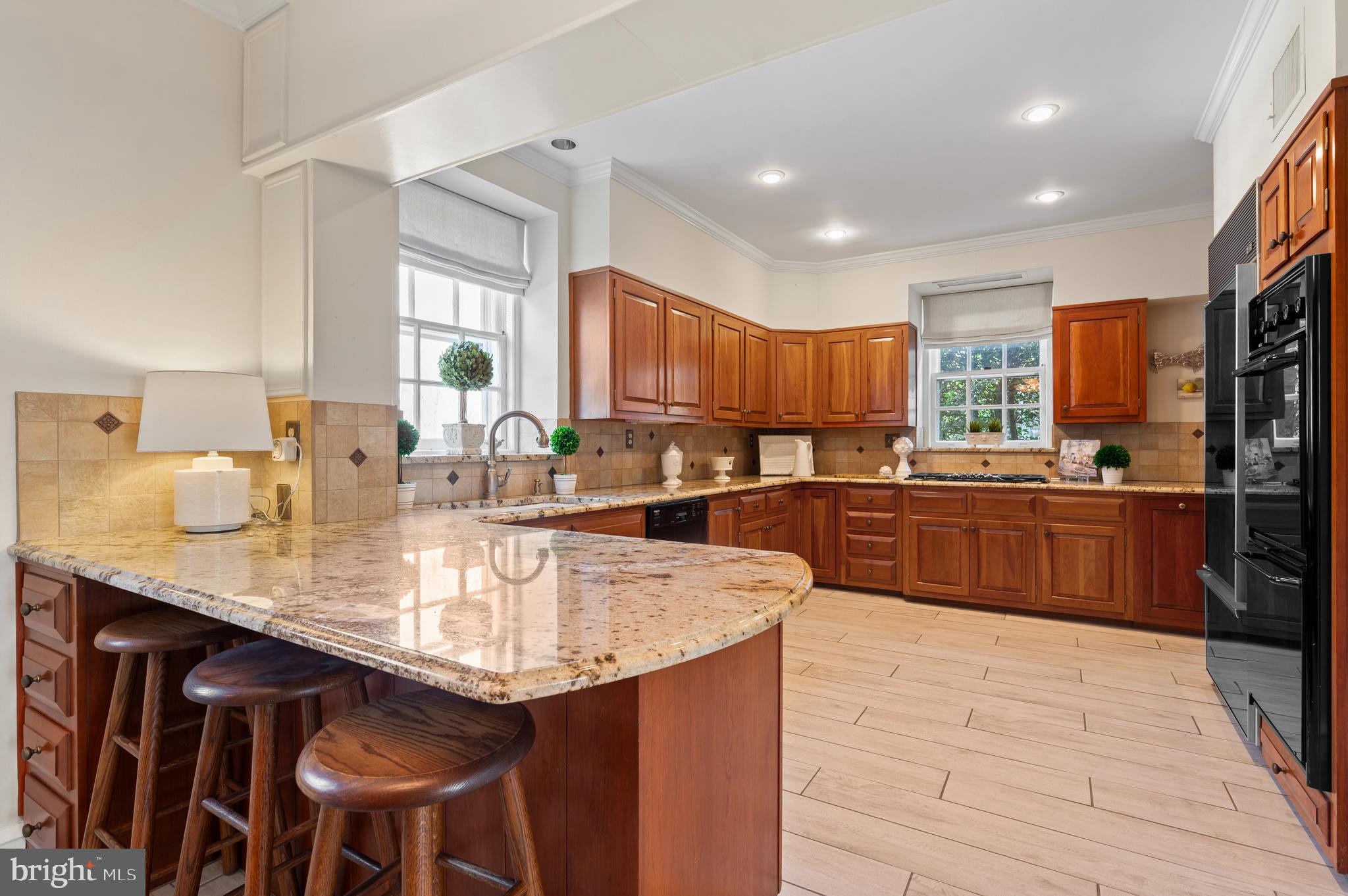 SOUTH WAYNE - Residential