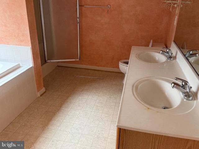 JAMESTOWNE - Residential