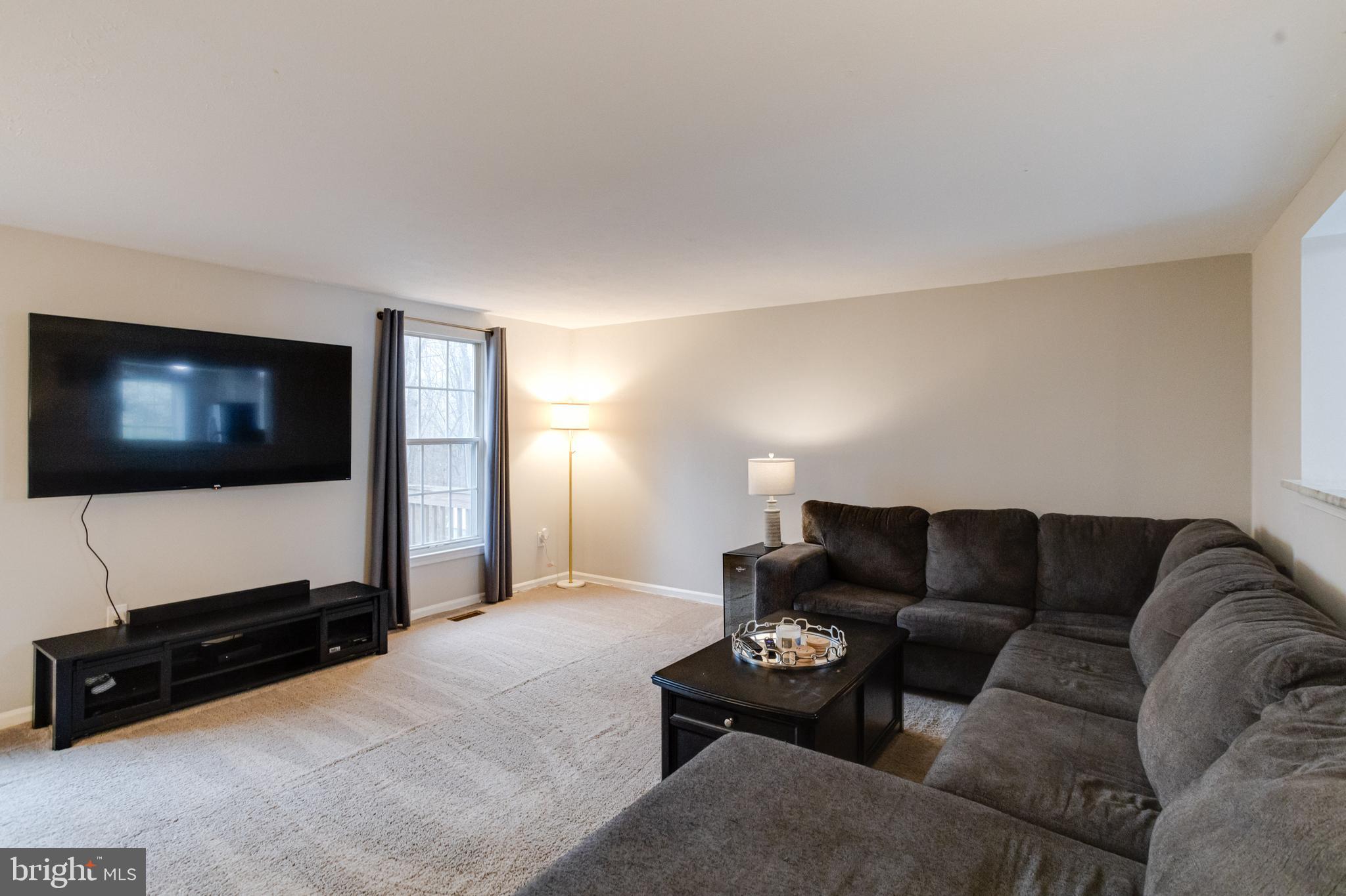 RIVERSIDE - Residential