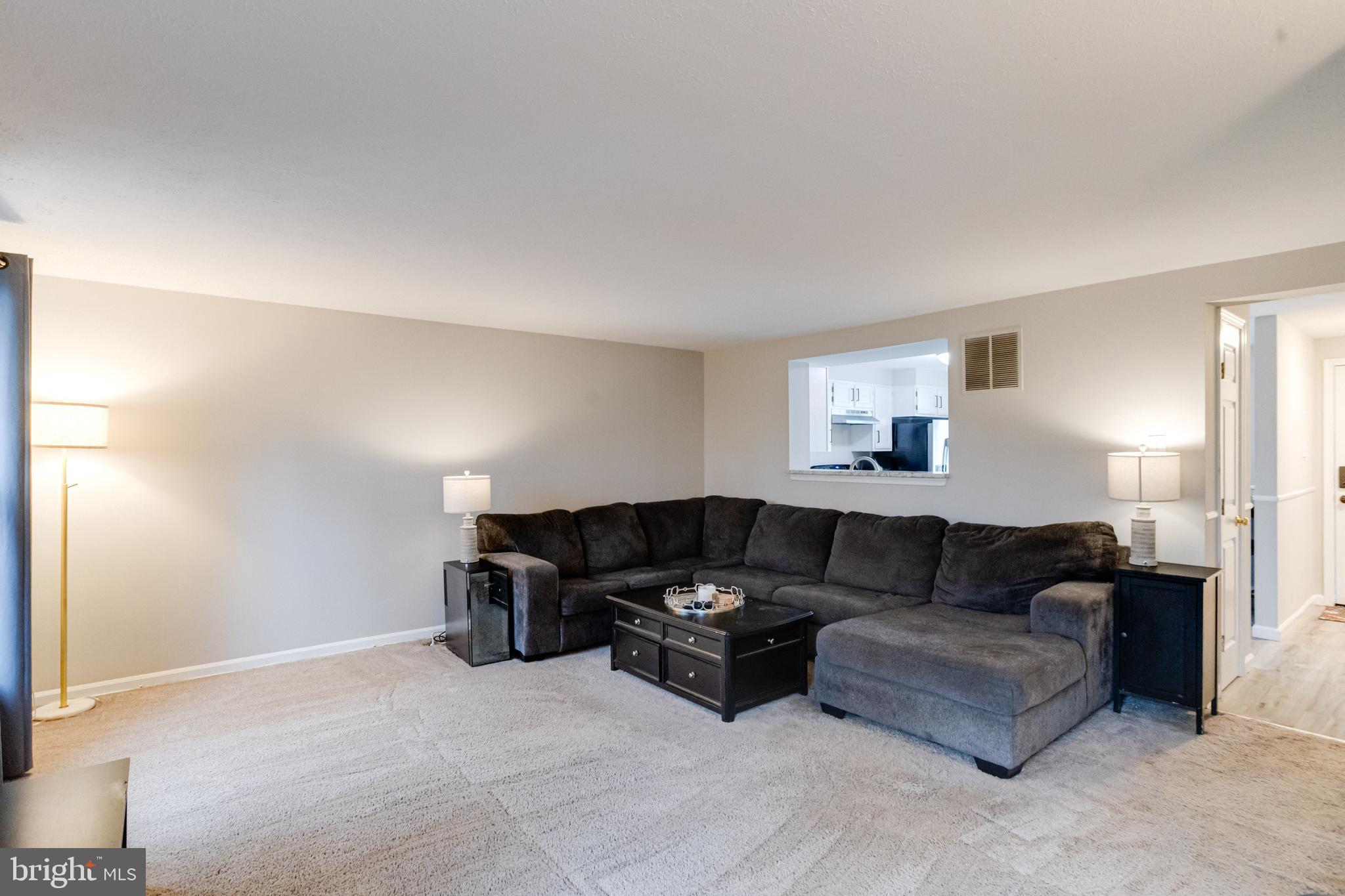 RIVERSIDE - Residential