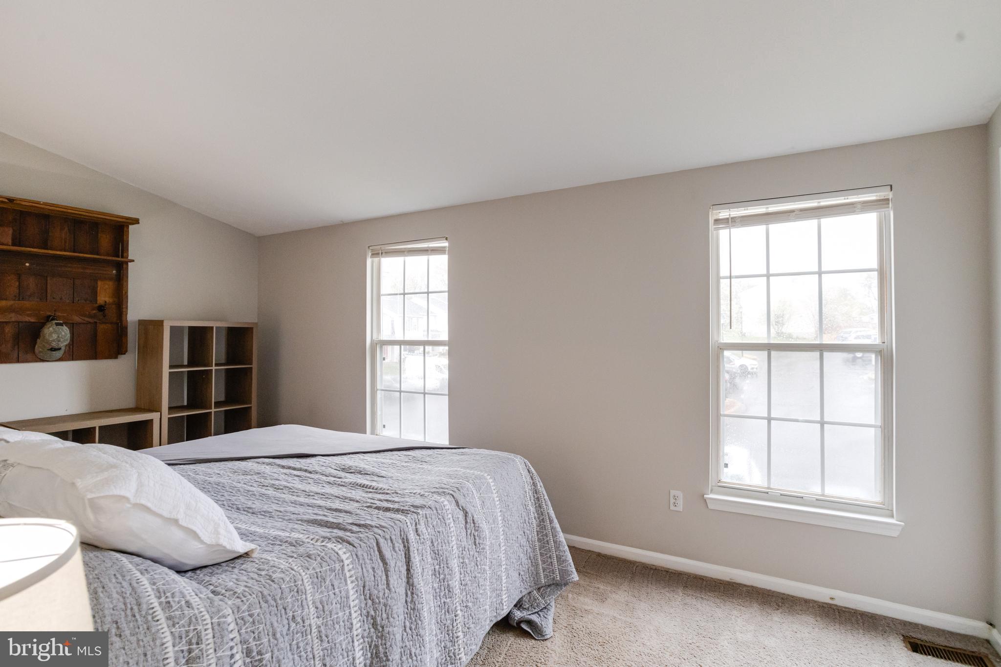 RIVERSIDE - Residential