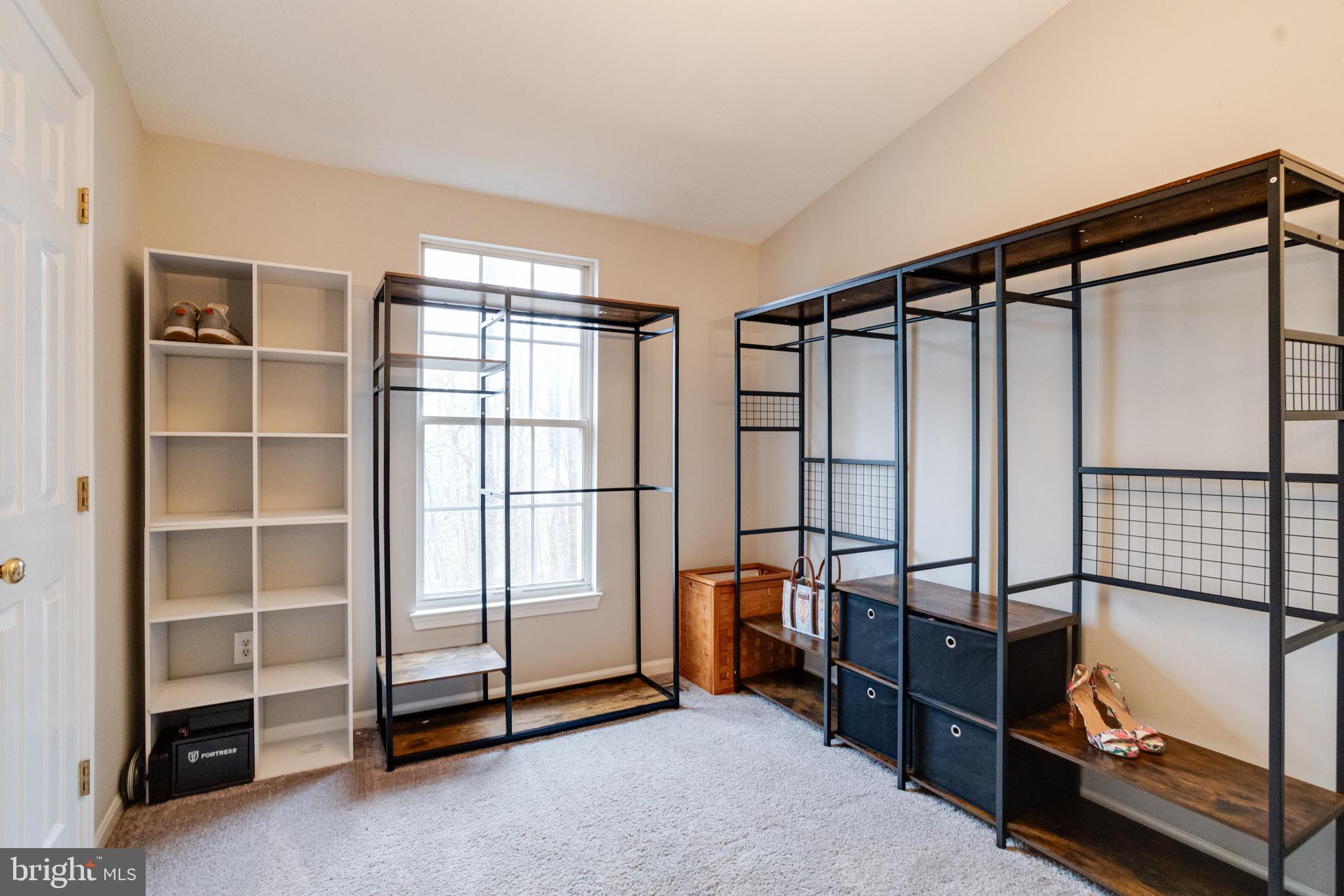 RIVERSIDE - Residential