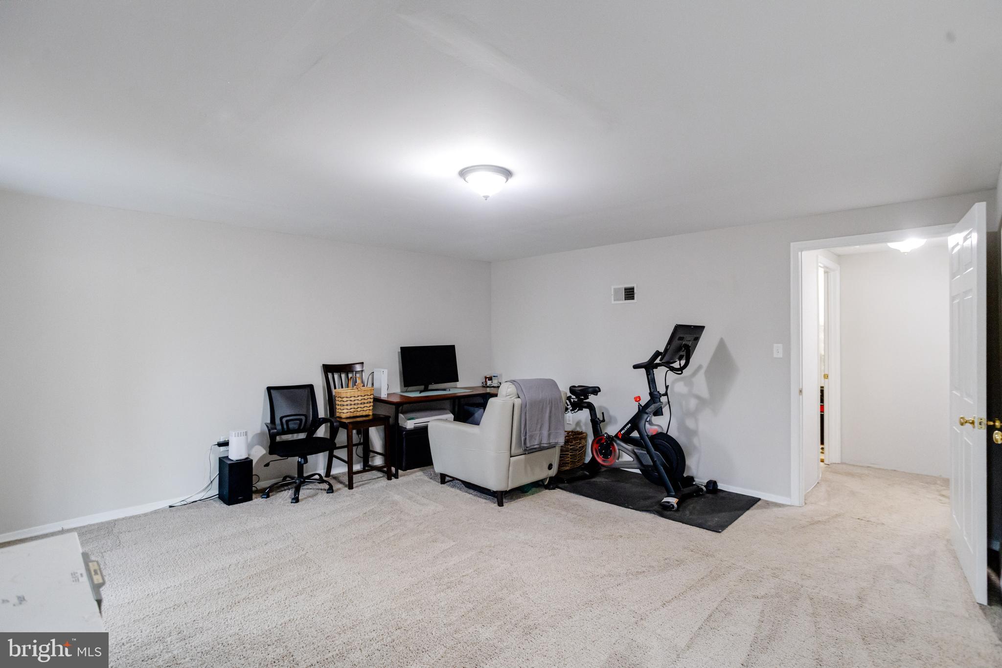 RIVERSIDE - Residential